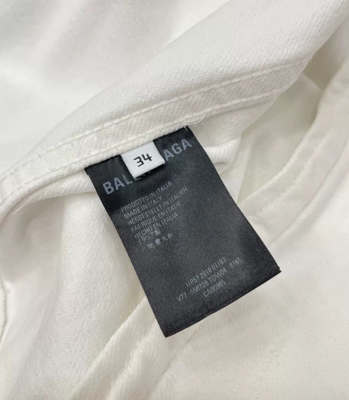 Balenciaga Balenciaga Embroidered Collar Logo White Denim Jacket Size US S / EU 44-46 / 1 - 6 Thumbnail