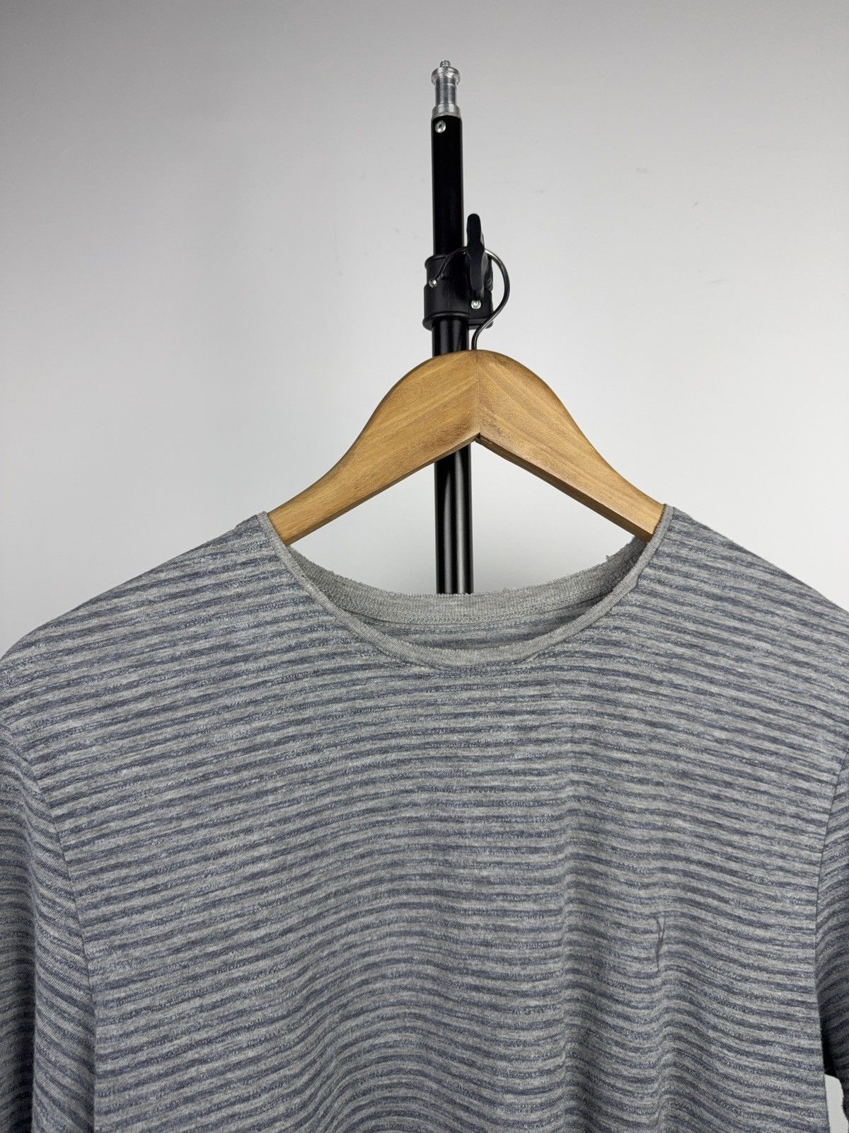 Allsaints Retro 00s Y2K AllSaints Women’s Cropped Boxy Stripe T-Shirt Size L / US 10 / IT 46 - 3 Thumbnail