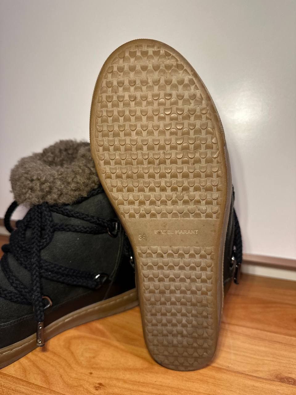 Isabel Marant Isabel Marant Nowles shearling-trimmed leather ankle boots Size US 7 / IT 37 - 7 Thumbnail