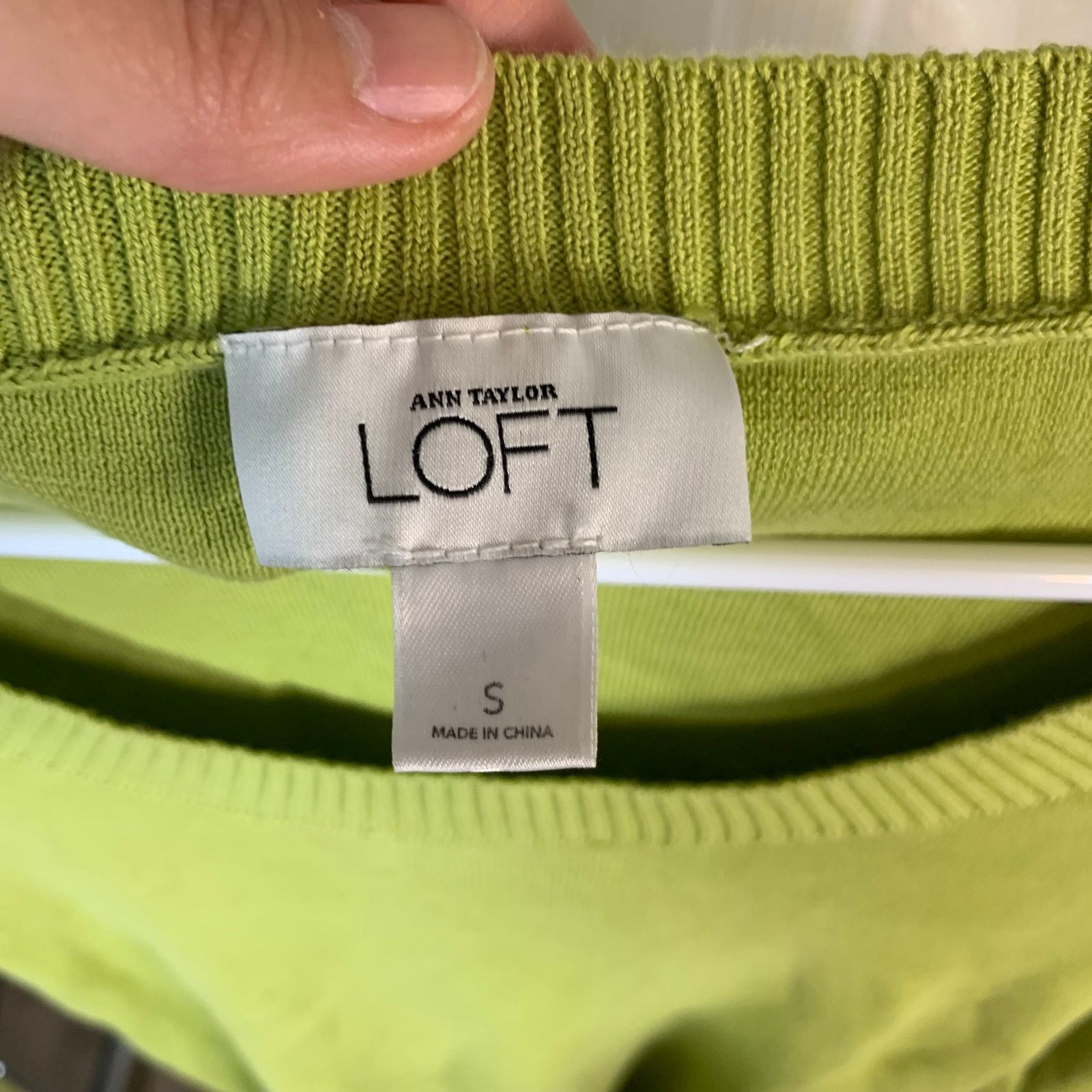 Loft Ann Taylor LOFT Green Long Sleeve Size S Size US S / EU 44-46 / 1 - 3 Thumbnail