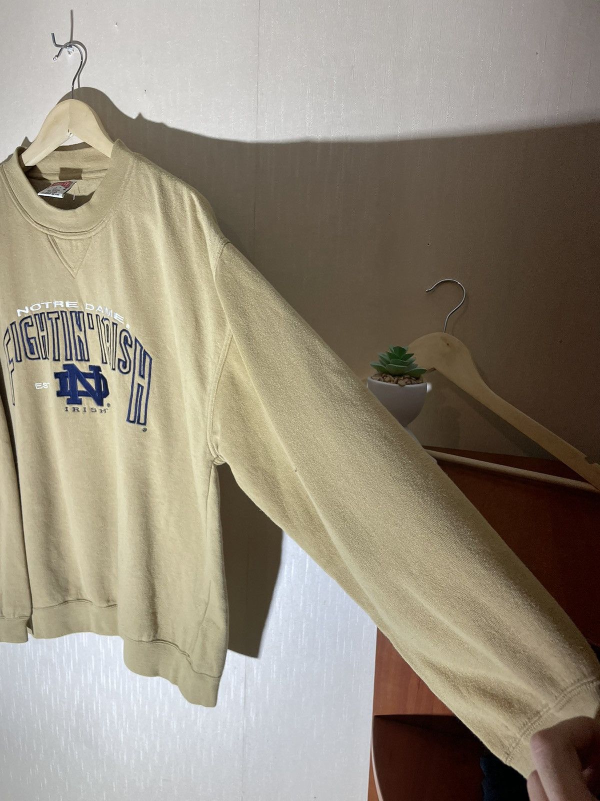 Nutmeg × Vintage Nutmeg Notre Dame Fighting Irish vintage sweatshirt Size US XL / EU 56 / 4 - 7 Thumbnail
