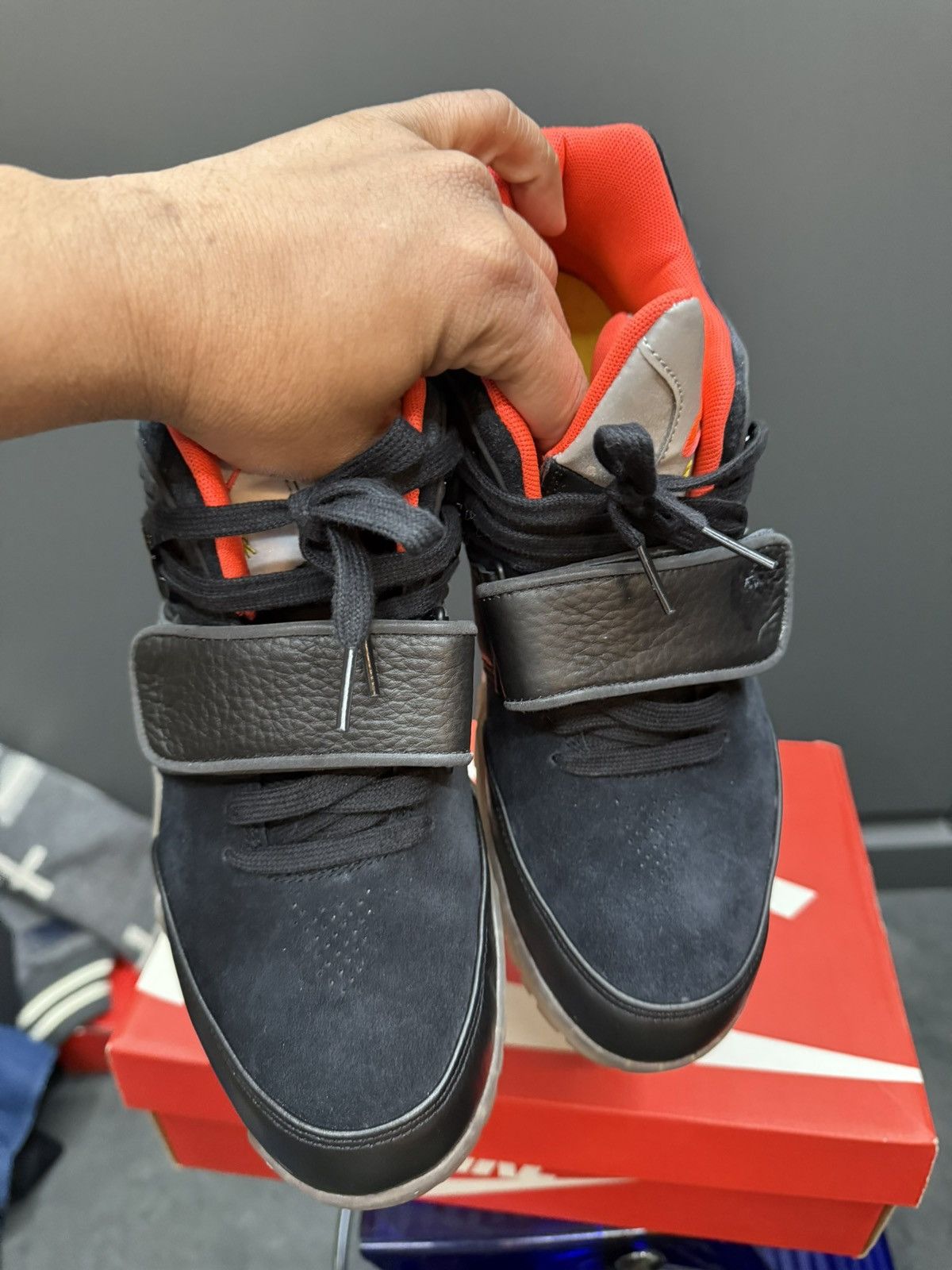 Nike Nike Air Cruz Black Crimson 9.5 821955-001 2016 Size US 9.5 / EU 42-43 - 9 Thumbnail