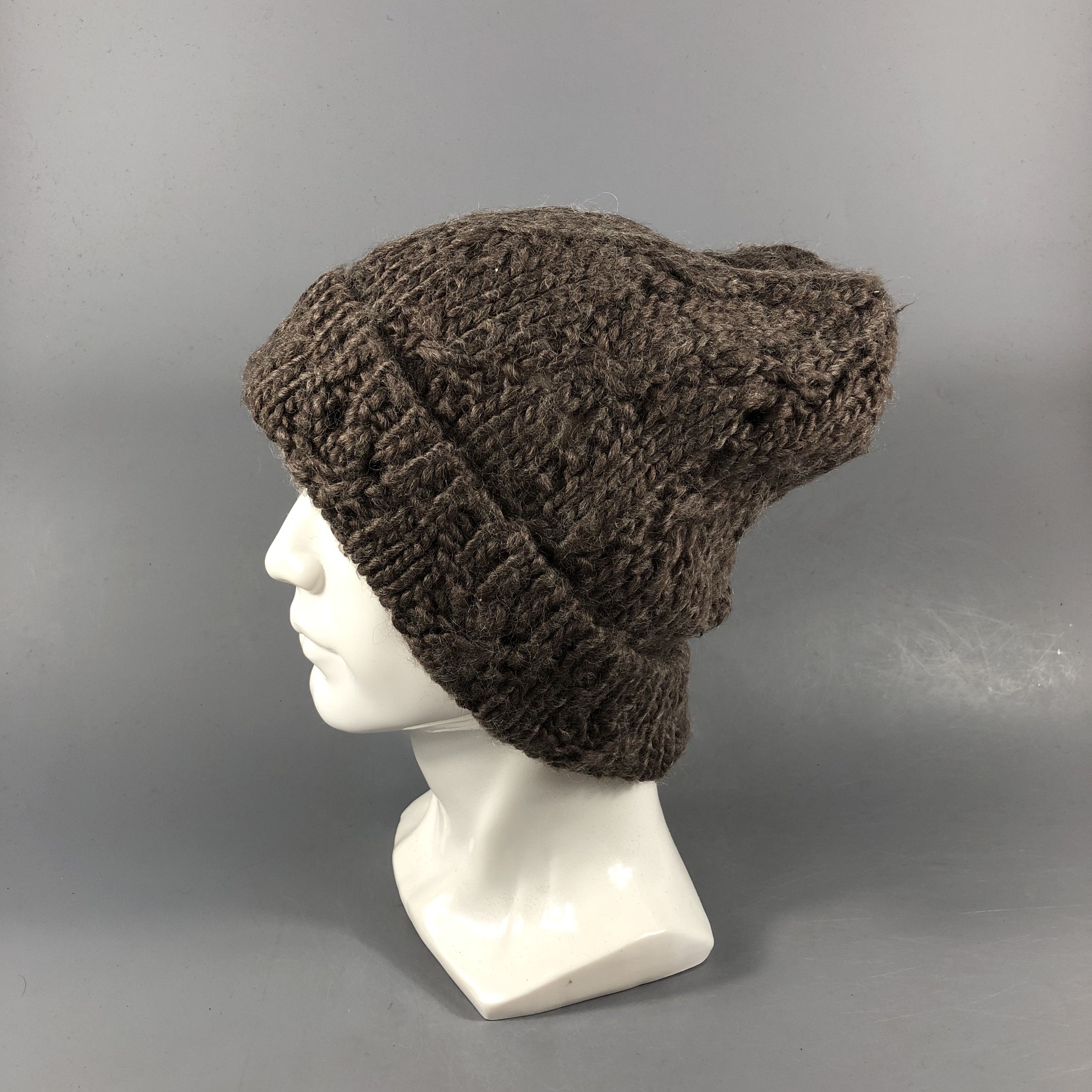 LOWRYS FARM Lowrys Cable Knit Fisherman Beanie Snowcap Snow Hat B941 Size ONE SIZE - 2 Thumbnail