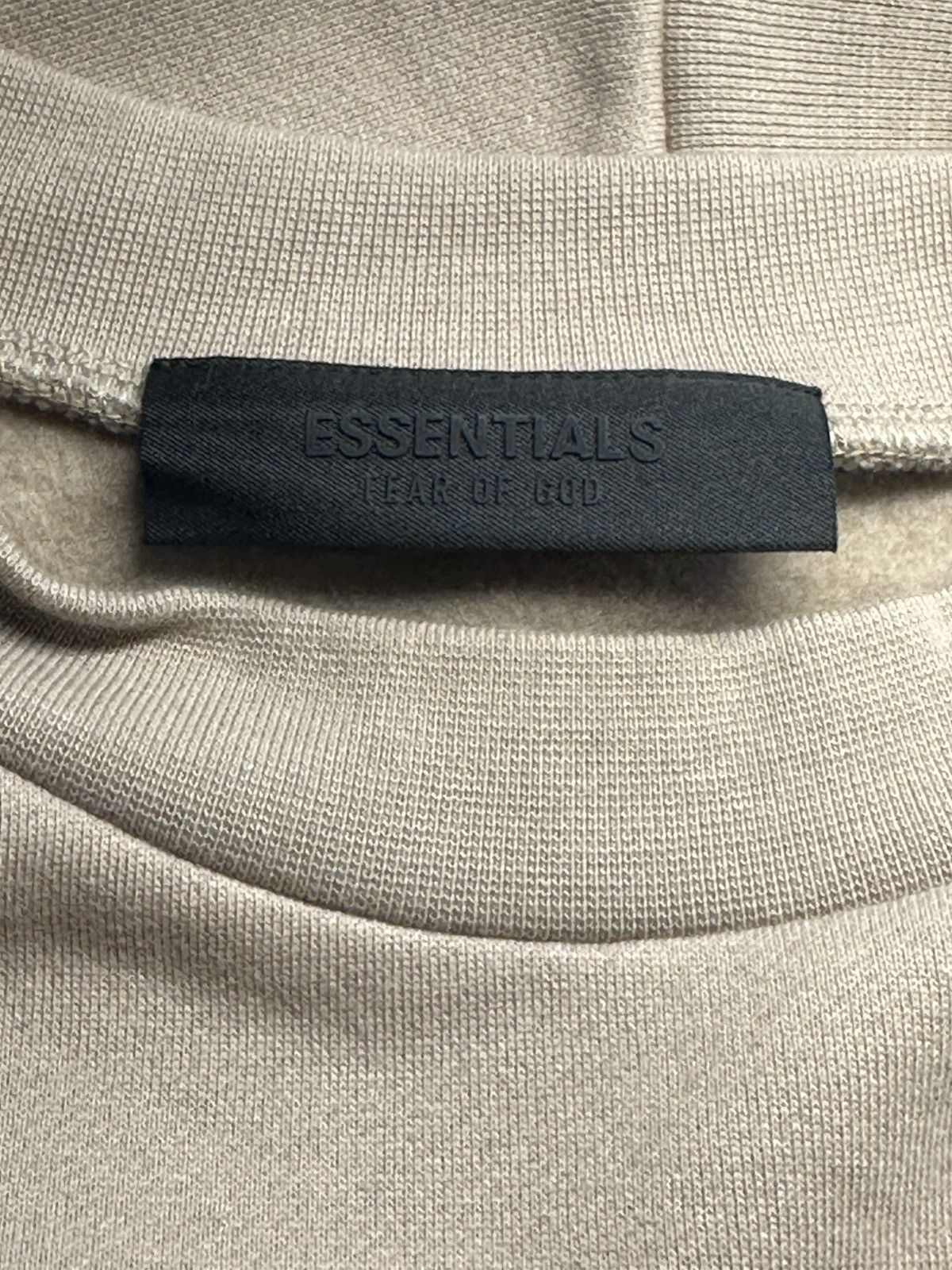 Fear of God Fear of God Essentials Desert Sand Crewneck (FW24)-XL -BNWT Size US XL / EU 56 / 4 - 4 Thumbnail