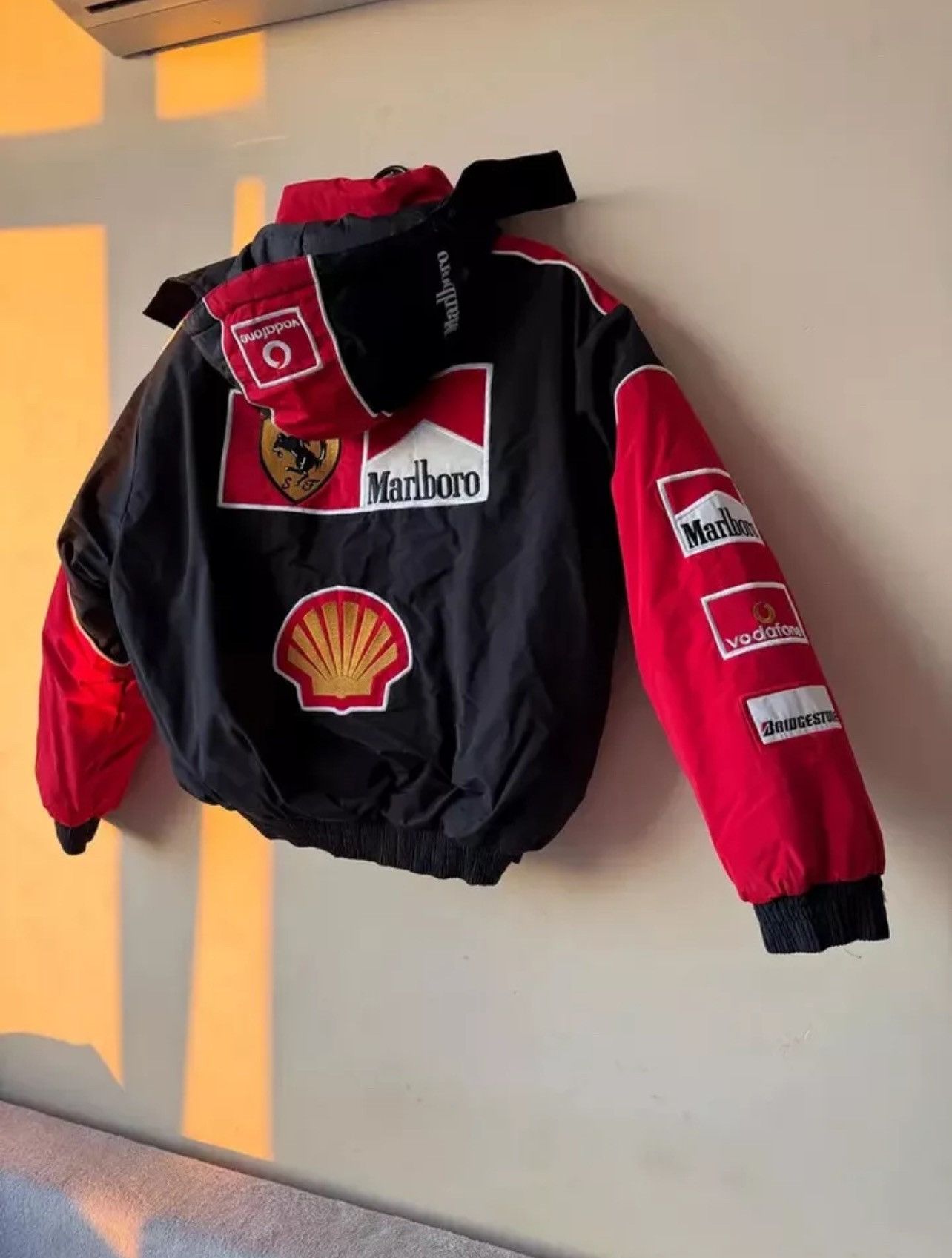 Ferrari × Marlboro Vintage Marlboro Red Black Ferrari Racing Jacket Size US S / EU 44-46 / 1 - 2 Thumbnail