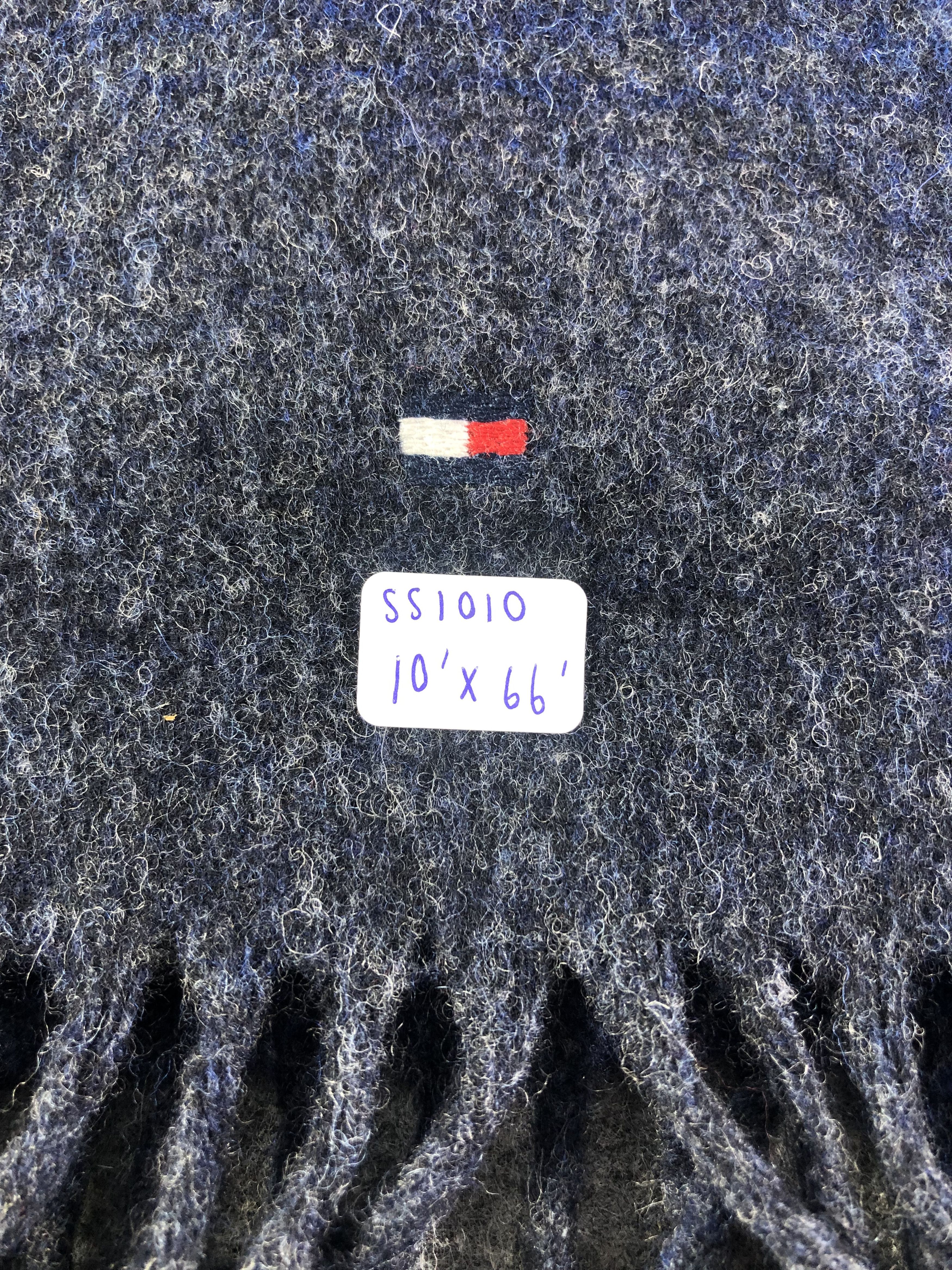 Tommy Hilfiger Tommy Hilfiger Scarf / Muffler / Neckwear Size ONE SIZE - 3 Thumbnail