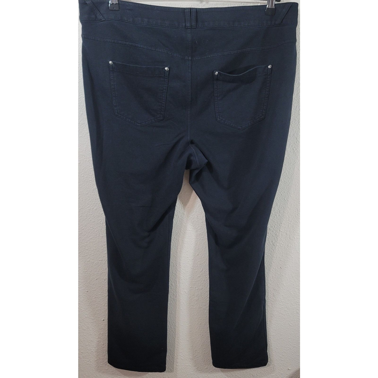 Other Lane Bryant Black Flat Front Jeggings 20 Lightweight Tapered Size 42" / US 20 - 3 Thumbnail