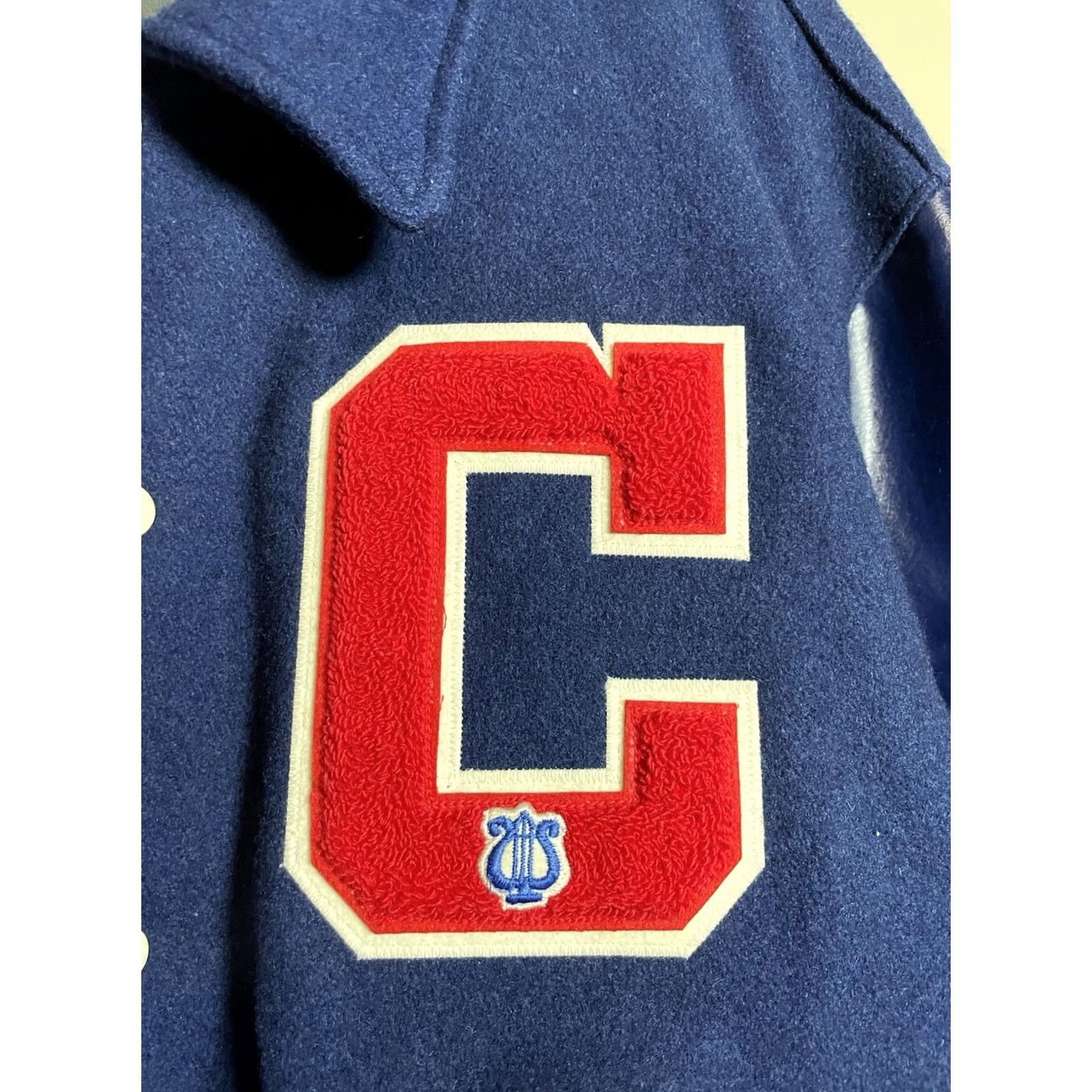 Vintage VINTAGE DeLong Varsity Jacket USA Blue Wool 90s Logo Pockets Size L Men Jacket Size US L / EU 52-54 / 3 - 6 Thumbnail