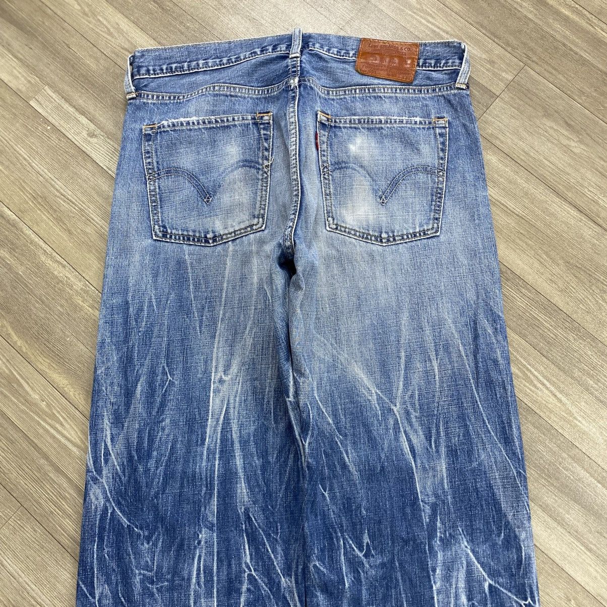 Levi's Vintage Clothing 🇯🇵 1990s Vintage Levis 503 Japan 33x33 Distressed Faded Jeans Size US 33 - 18 Thumbnail