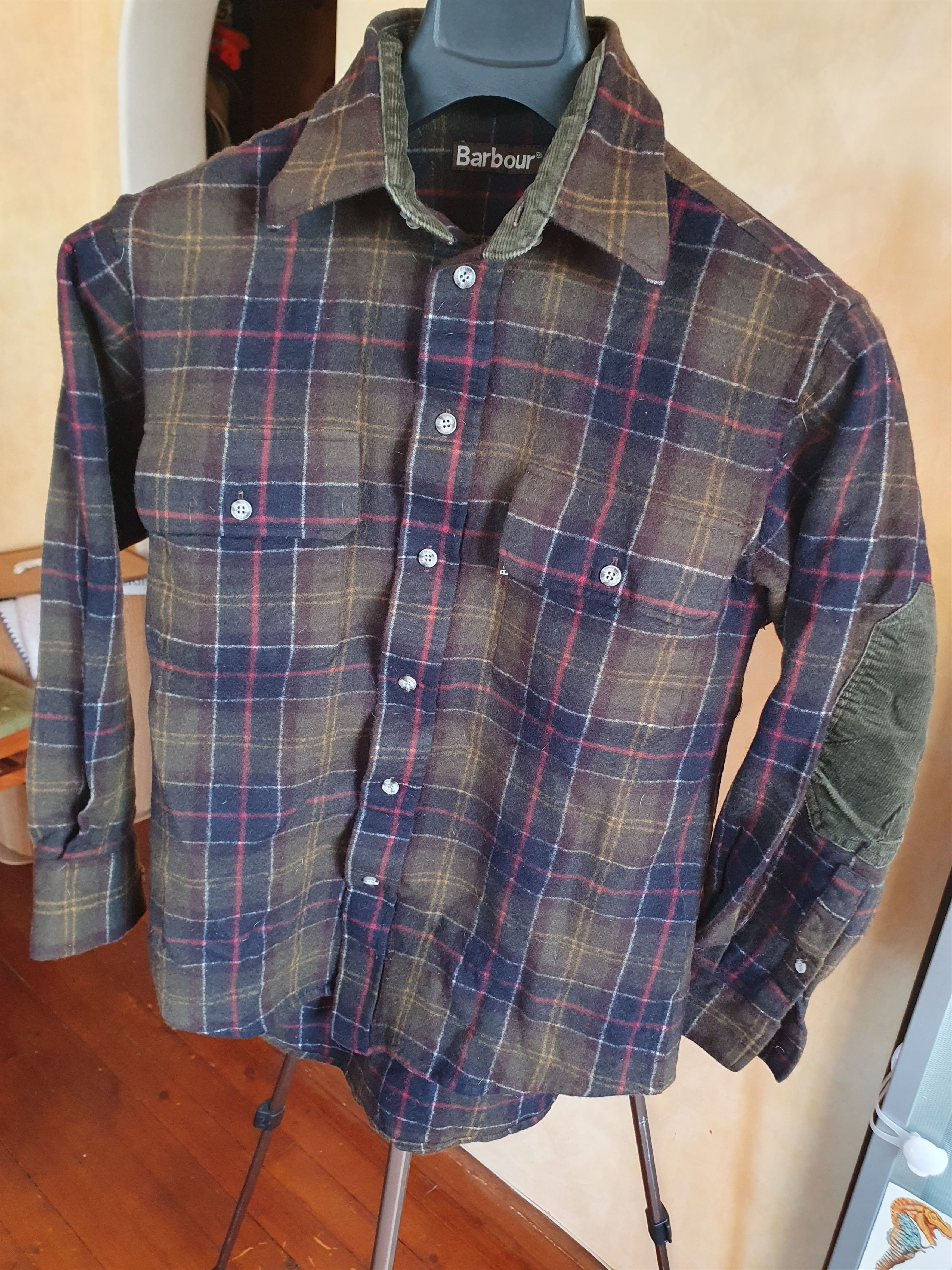 Barbour Barbour Merino Tartan Shirt S1050 Elbow Corduroy Patches szS Size US S / EU 44-46 / 1 - 7 Thumbnail