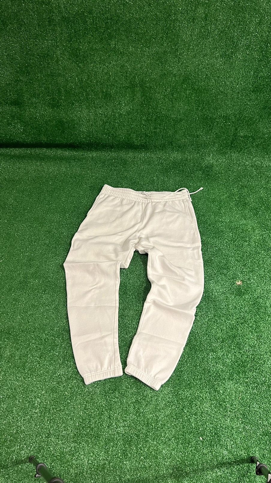 Pacsun Pacsun White Jogger Sweatpants Size US 32 / EU 48 - 1 Thumbnail