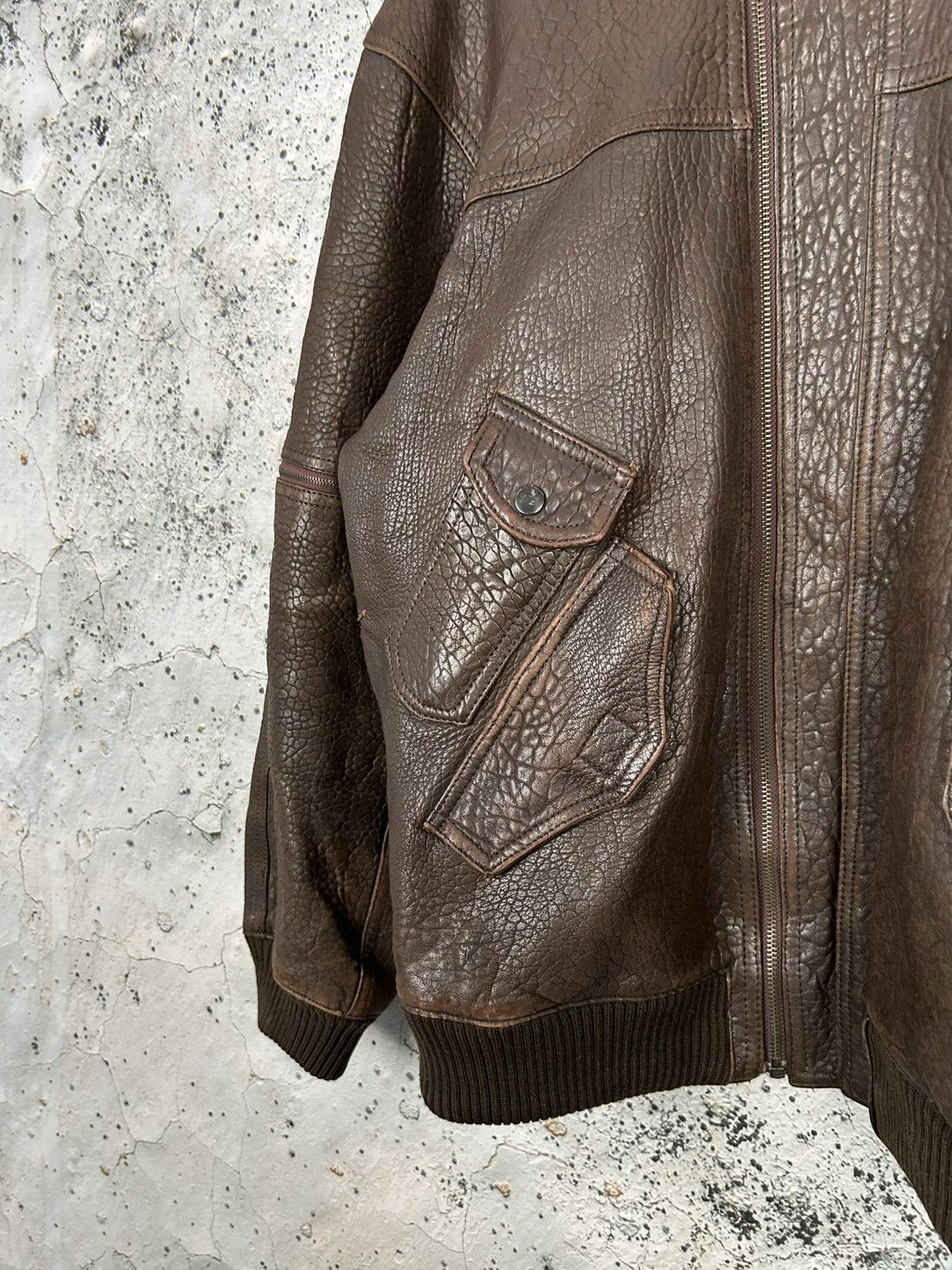 Genuine Leather Vintage Genuine Leather Bomber Shearling Military Rare 90s Size US L / EU 52-54 / 3 - 5 Thumbnail