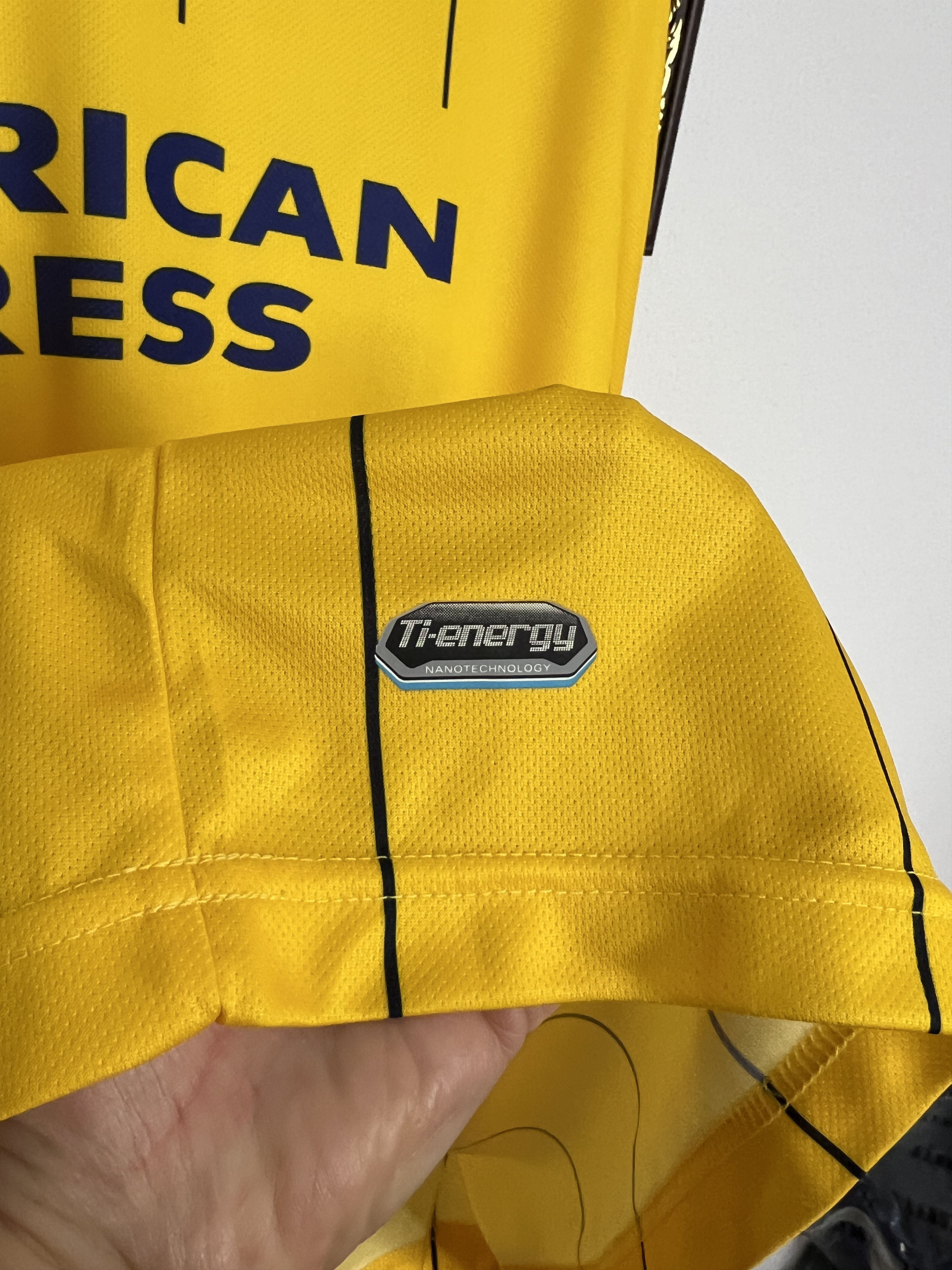 Errea Brighton & Hove Albion football shirt Long Sleeve Jersey Size US M / EU 48-50 / 2 - 4 Thumbnail