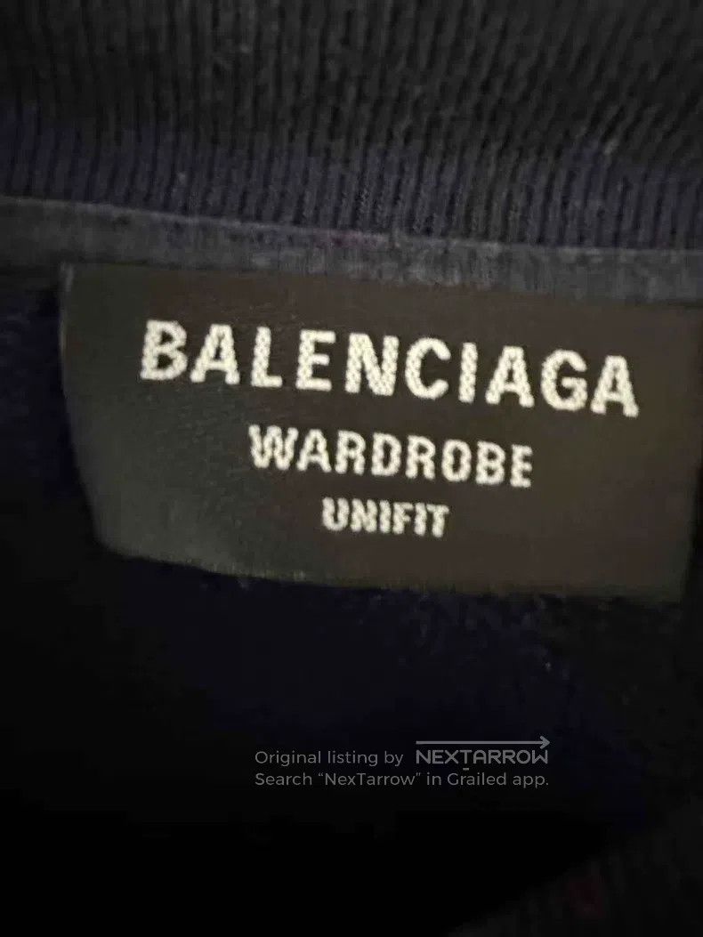 Balenciaga Balenciaga Manchester United Embroidered Logo Sweatshirt Size US S / EU 44-46 / 1 - 3 Thumbnail
