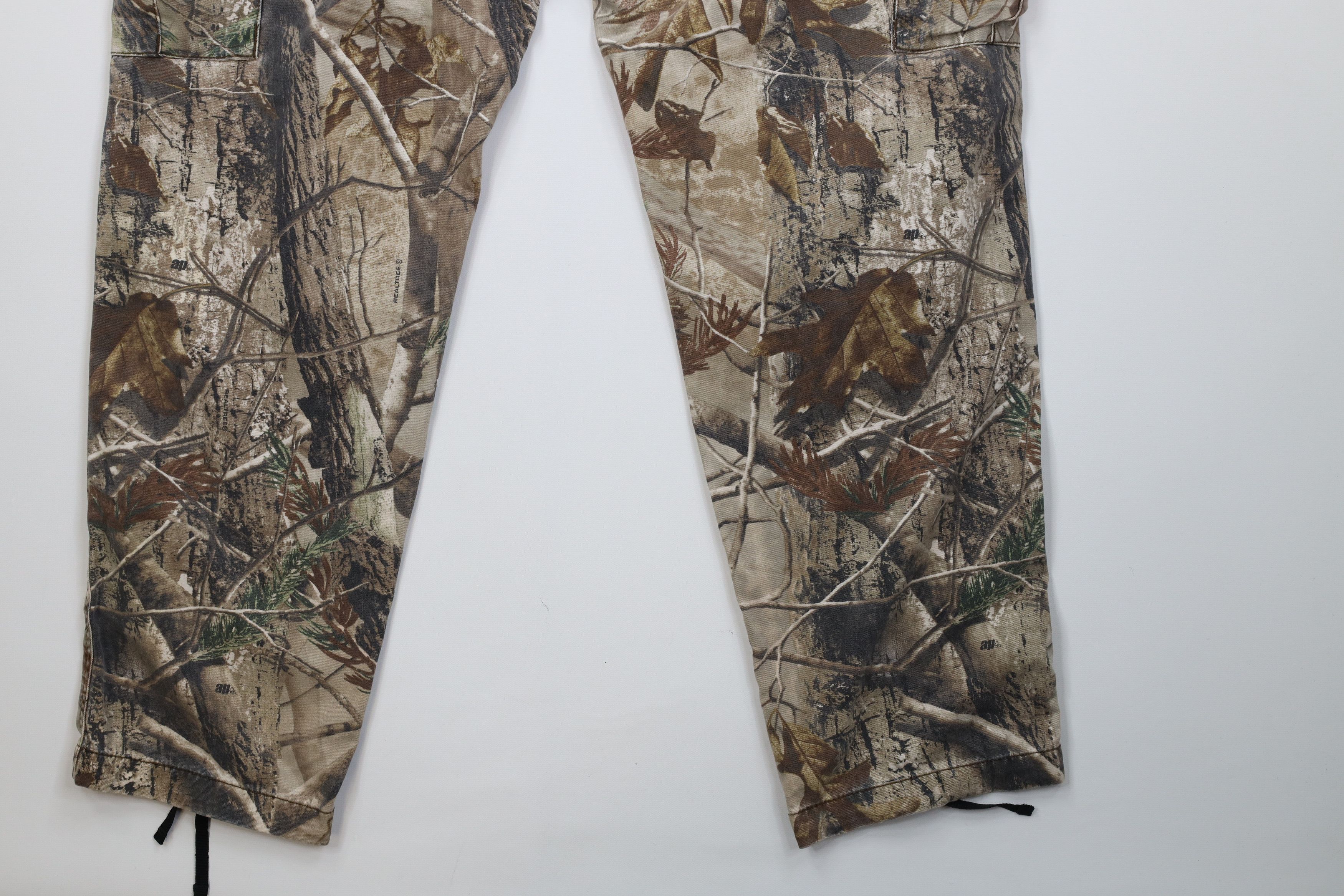 Vintage Vintage Y2K Streetwear Camouflage Double Knee Cargo Pants Size US 36 / EU 52 - 14 Thumbnail