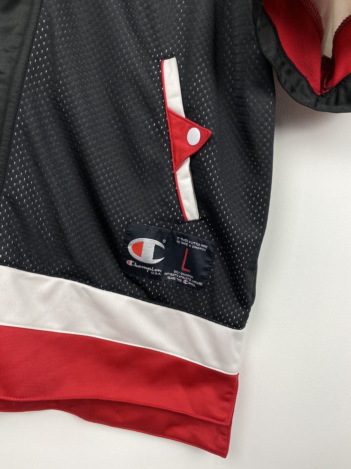 Champion Vintage Champion USA NBA Jacket Chicago Bulls Y2K Size US L / EU 52-54 / 3 - 3 Thumbnail