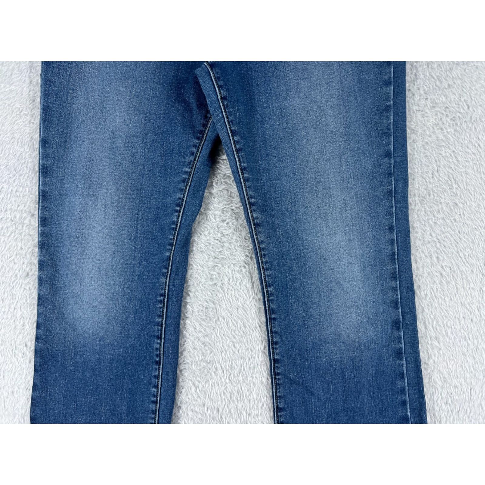 Levi's VINTAGE Levis Jean Women 10 Blue Denim Bootcut Mid Rise Cotton Stretch 29x30 Womens Size 32" / US 10 / IT 46 - 3 Thumbnail