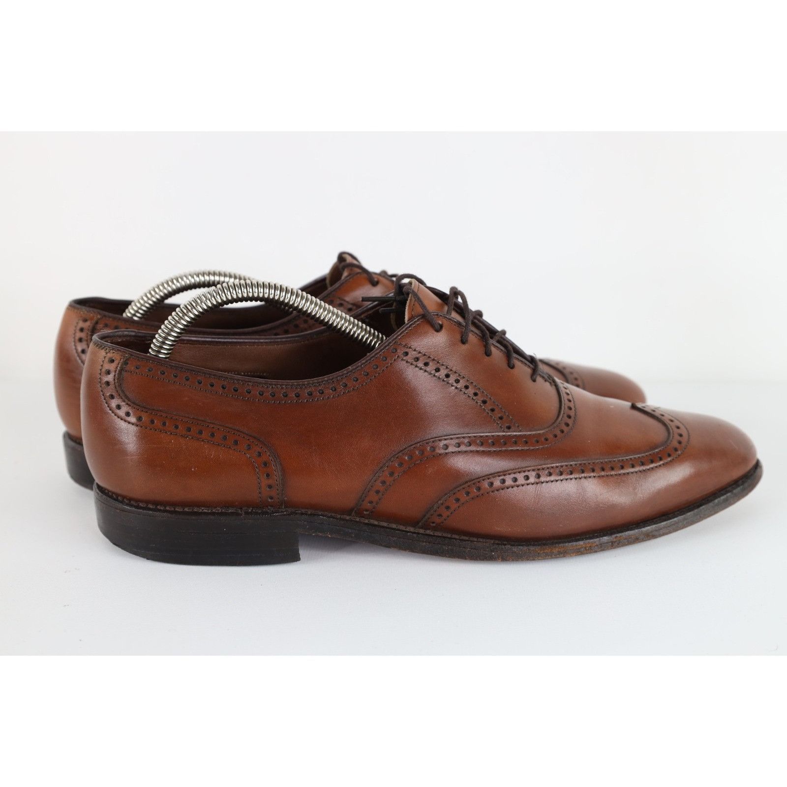 Vintage Allen Edmonds Marlow Leather Oxford Wingtips Shoes display picture 1