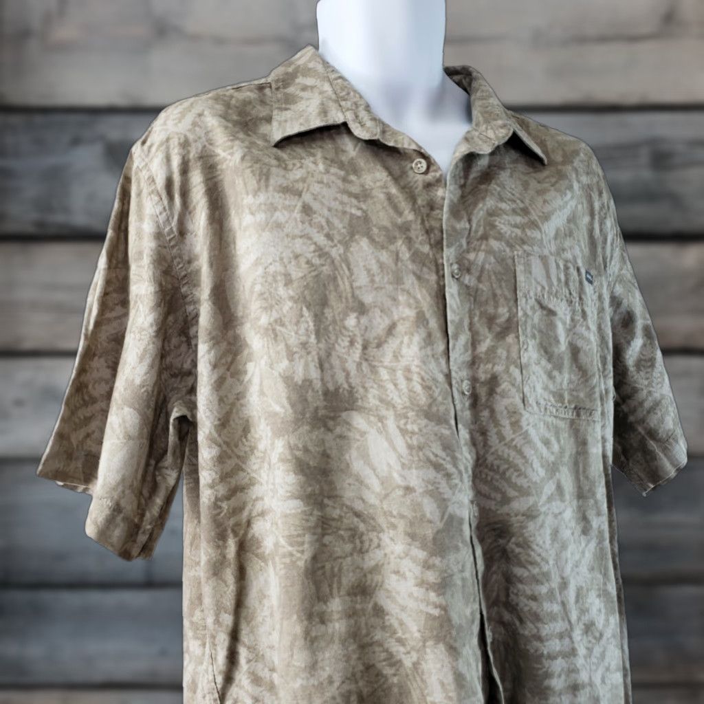 Eddie Bauer Eddie Bauer Mens Button Front Shirt Sz Large Relaxed Fit Tan Leaf Print Cotton Shirt Mens Large Cotton Brown Leaf Print Eddie Bauer Button-Up Size US L / EU 52-54 / 3 - 1 Thumbnail