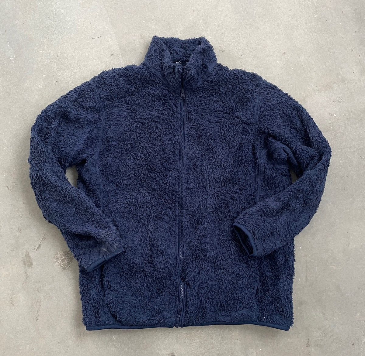 Uniqlo UNIQLO FLEECE SWEATER Size US M / EU 48-50 / 2 - 1 Thumbnail