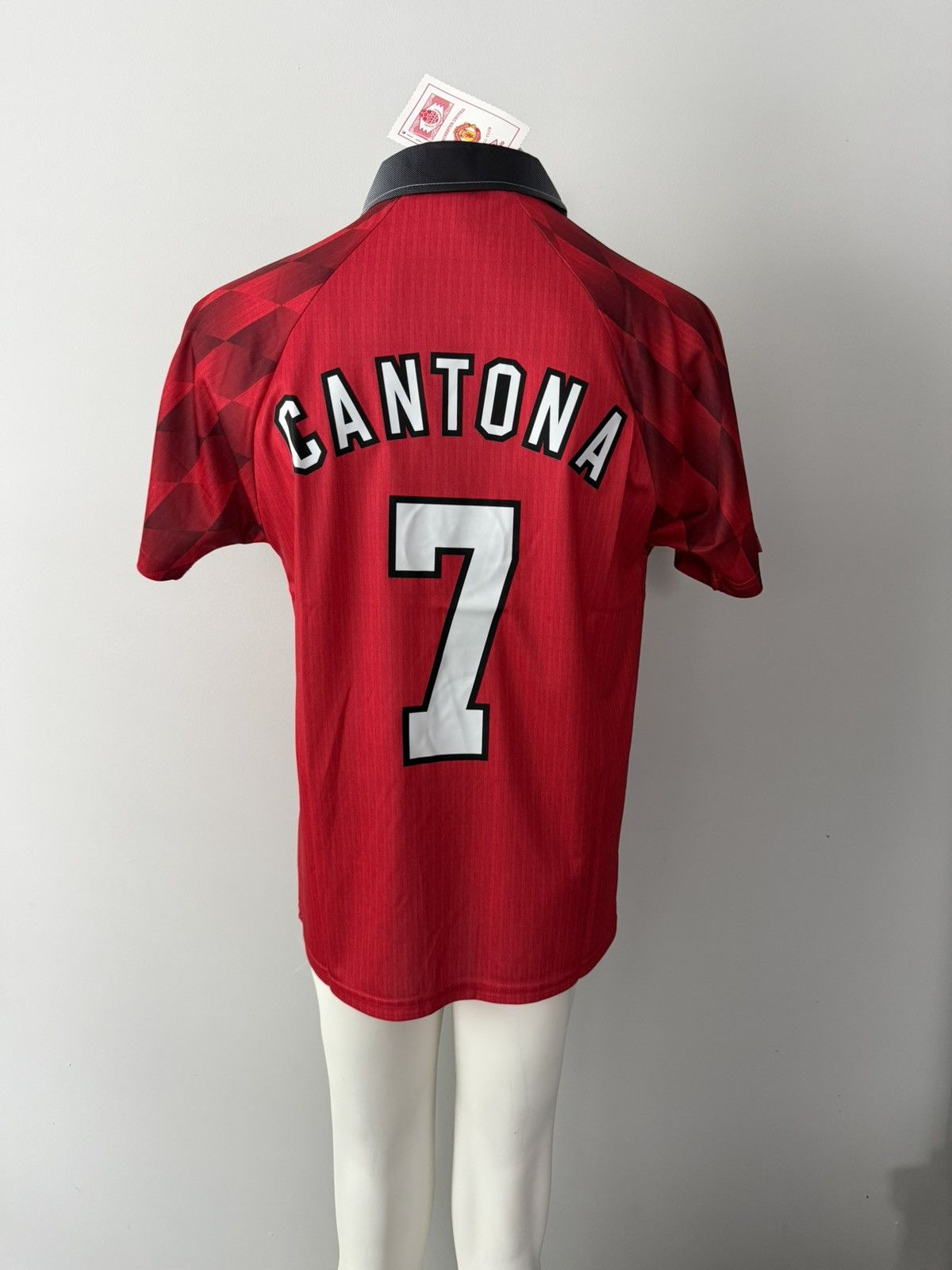 Umbro Eric Cantona #7 Manchester United Red New Men Soccer Jersey Size US S / EU 44-46 / 1 - 9 Thumbnail
