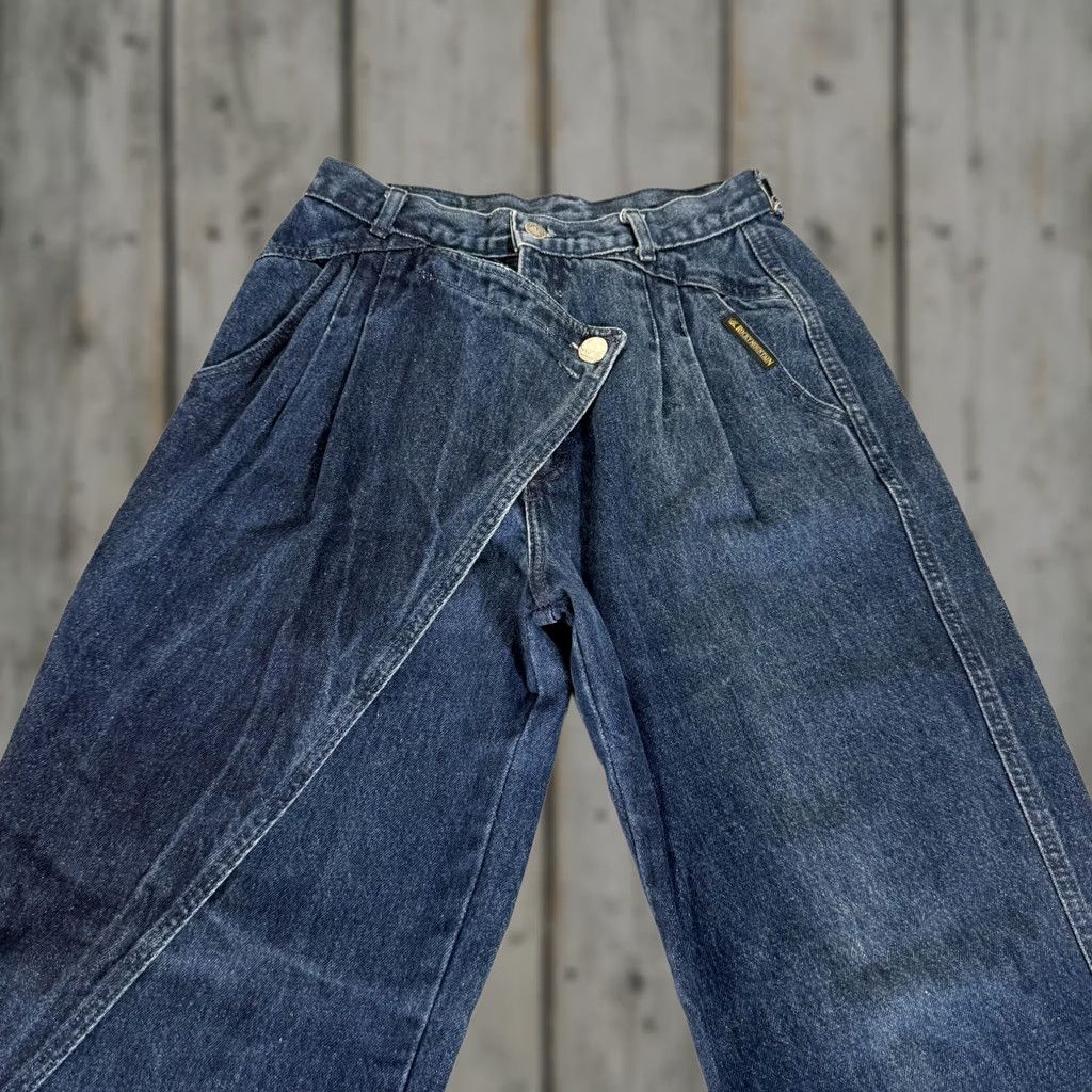 Vintage VINTAGE Rocky Mountain Jeans Womens 11 Blue Denim Pants Western 90s Size 32" / US 10 / IT 46 - 1 Thumbnail