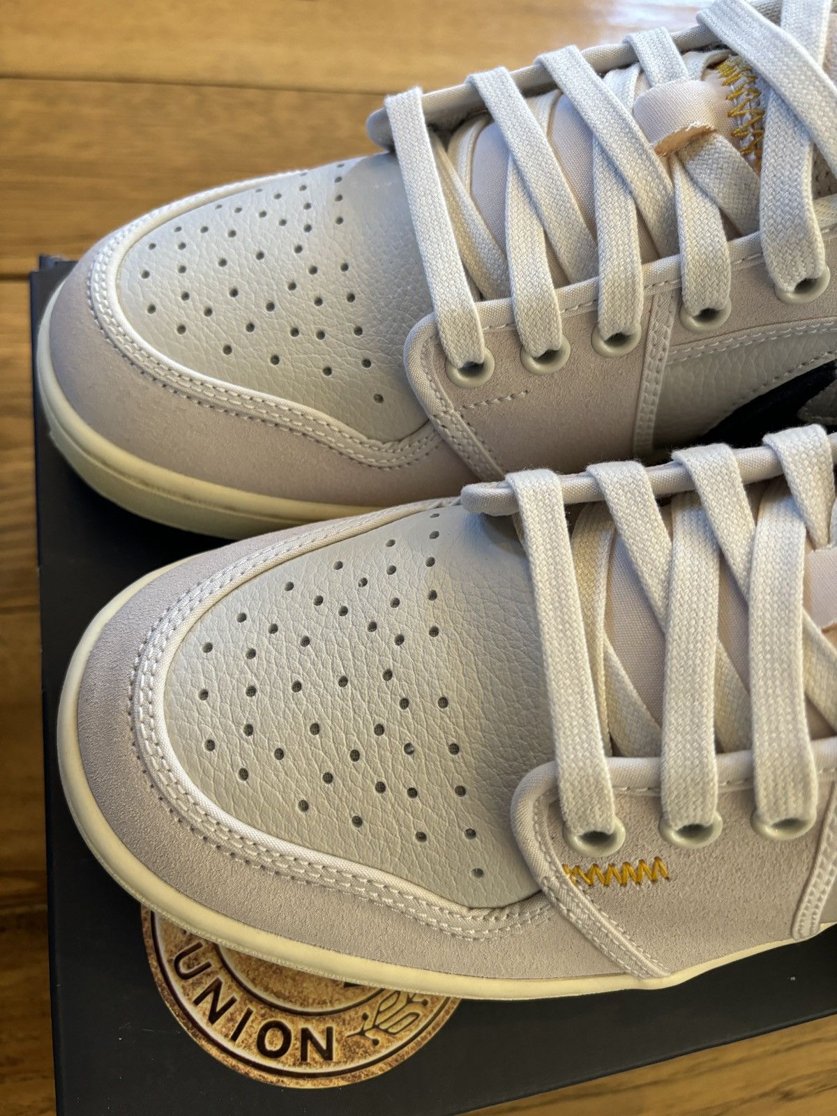Jordan Brand × Nike × Union LA Jordan 1 Low AJKO SP Sail Leather Size US 9 / EU 42 - 4 Thumbnail