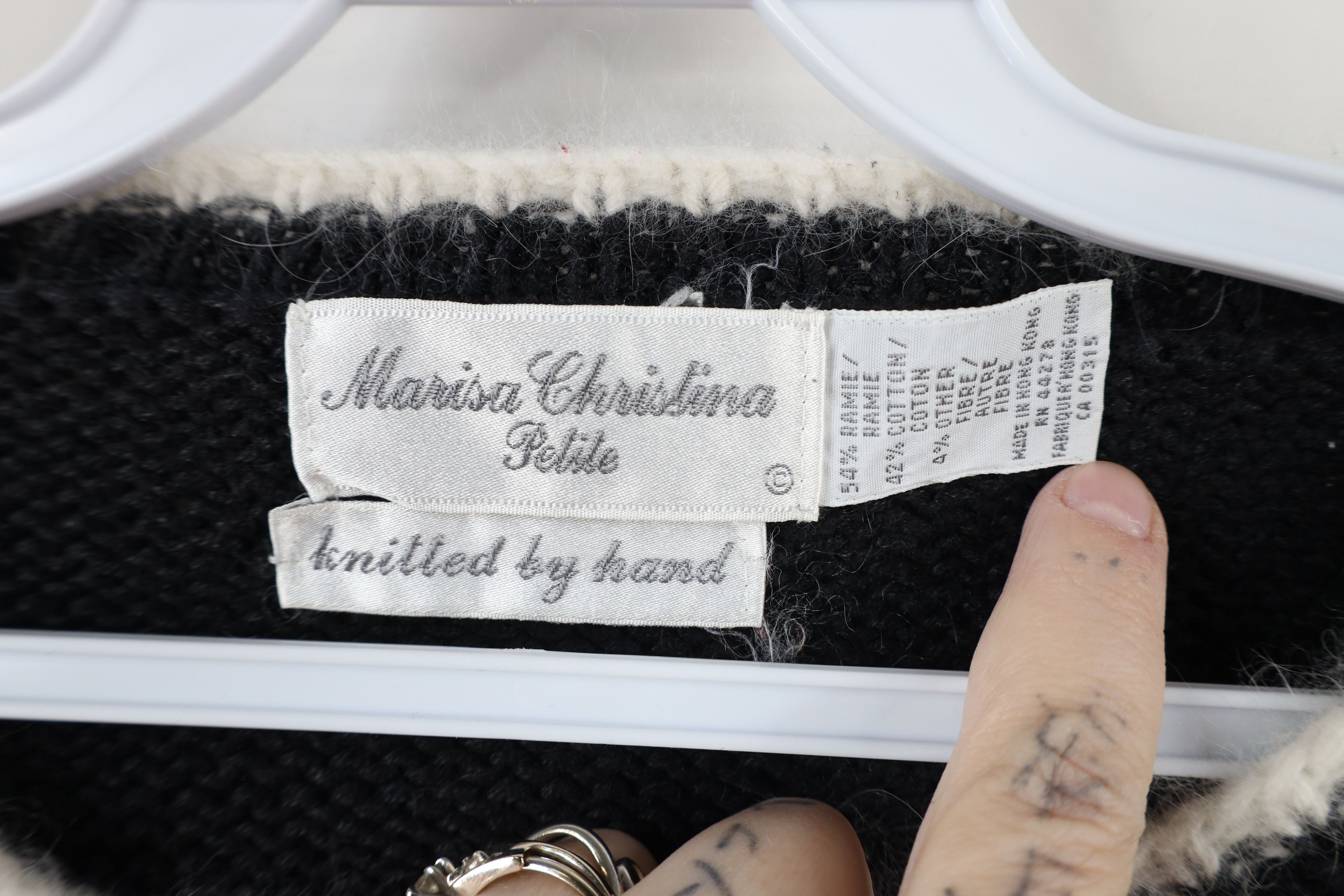Vintage Vintage 90s Streetwear Hand Knit Christmas Bunny Sweater Size L / US 10 / IT 46 - 7 Thumbnail