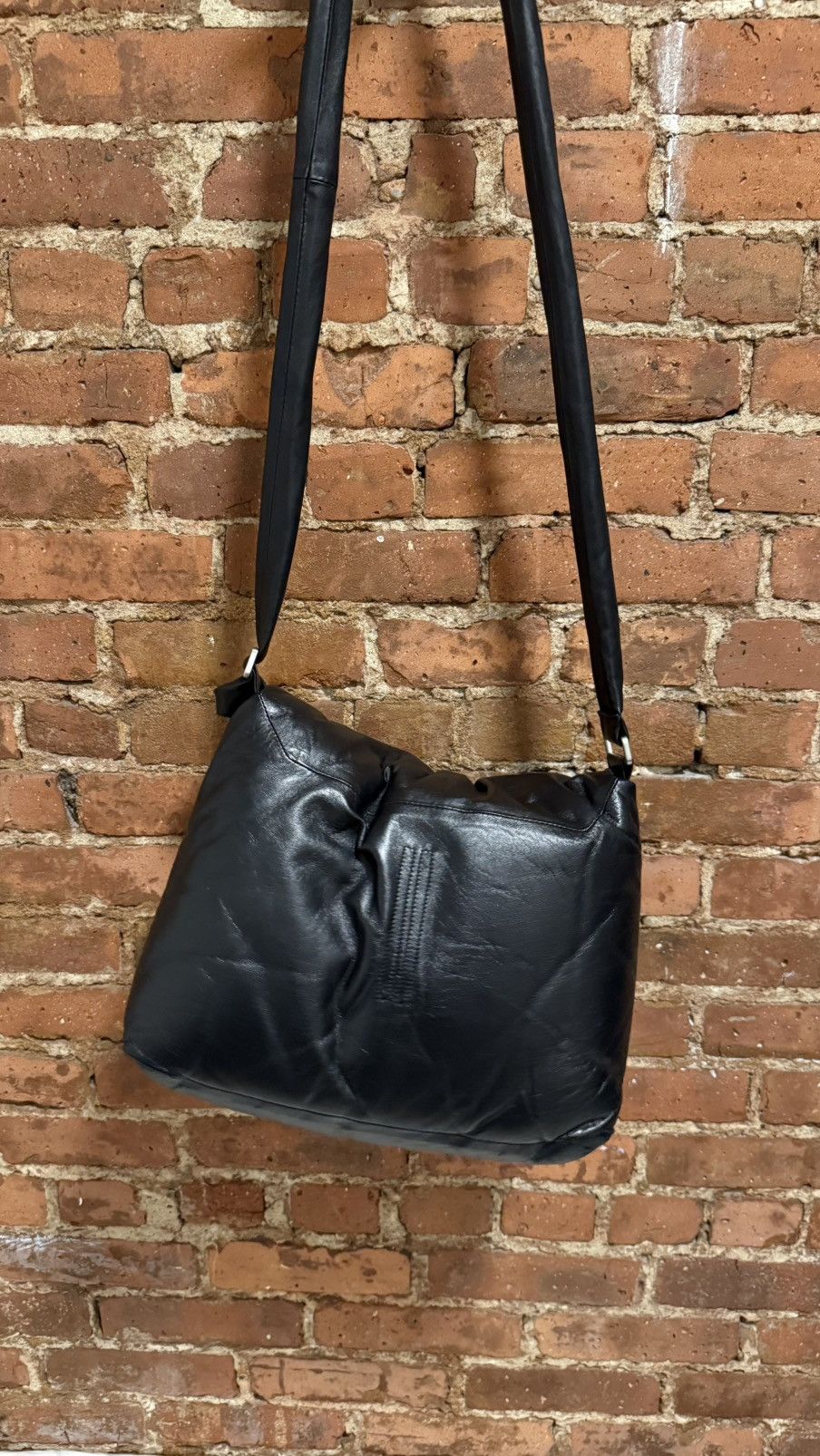 Rick Owens $2700 Rick Owens large pillow griffin bag Size ONE SIZE - 6 Thumbnail