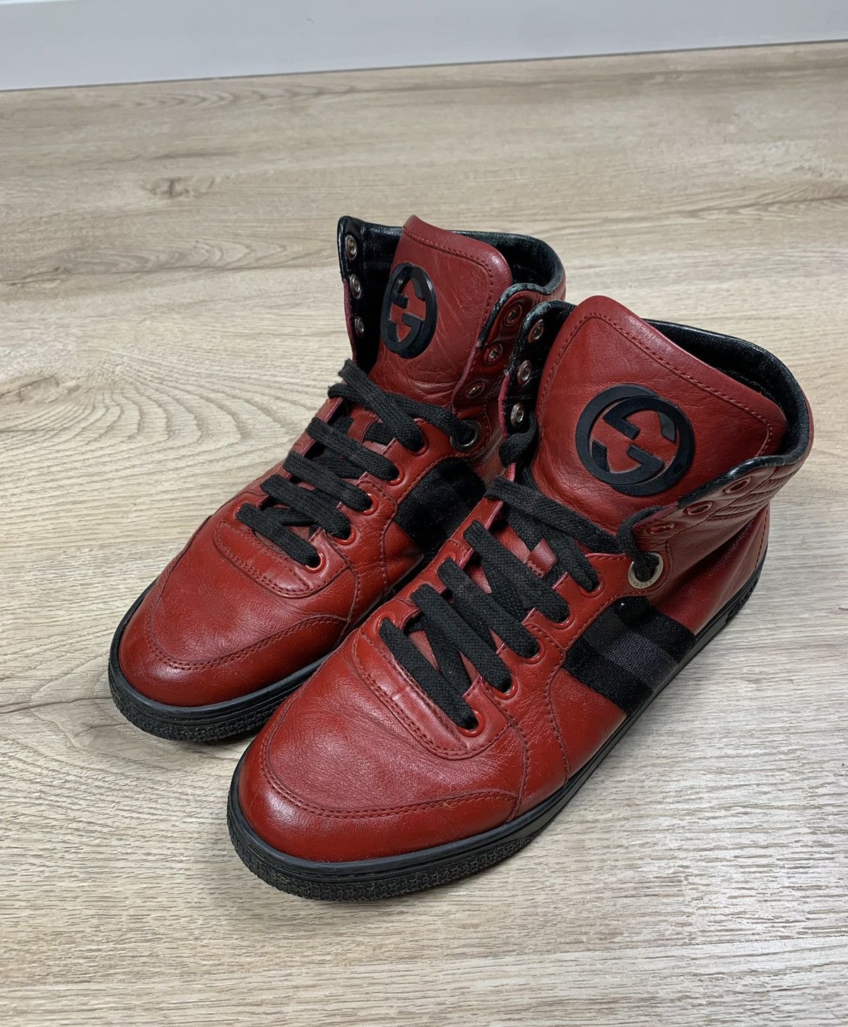 Gucci Gucci Sneakers Vintage Luxury Casual Size US 5 / EU 37 - 1 Thumbnail