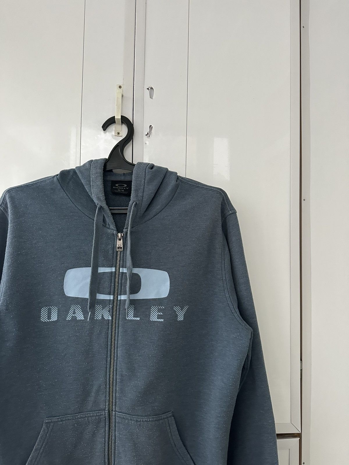 Oakley Vintage Oakley Zip Hoodie Centre Logo Size US M / EU 48-50 / 2 - 4 Thumbnail