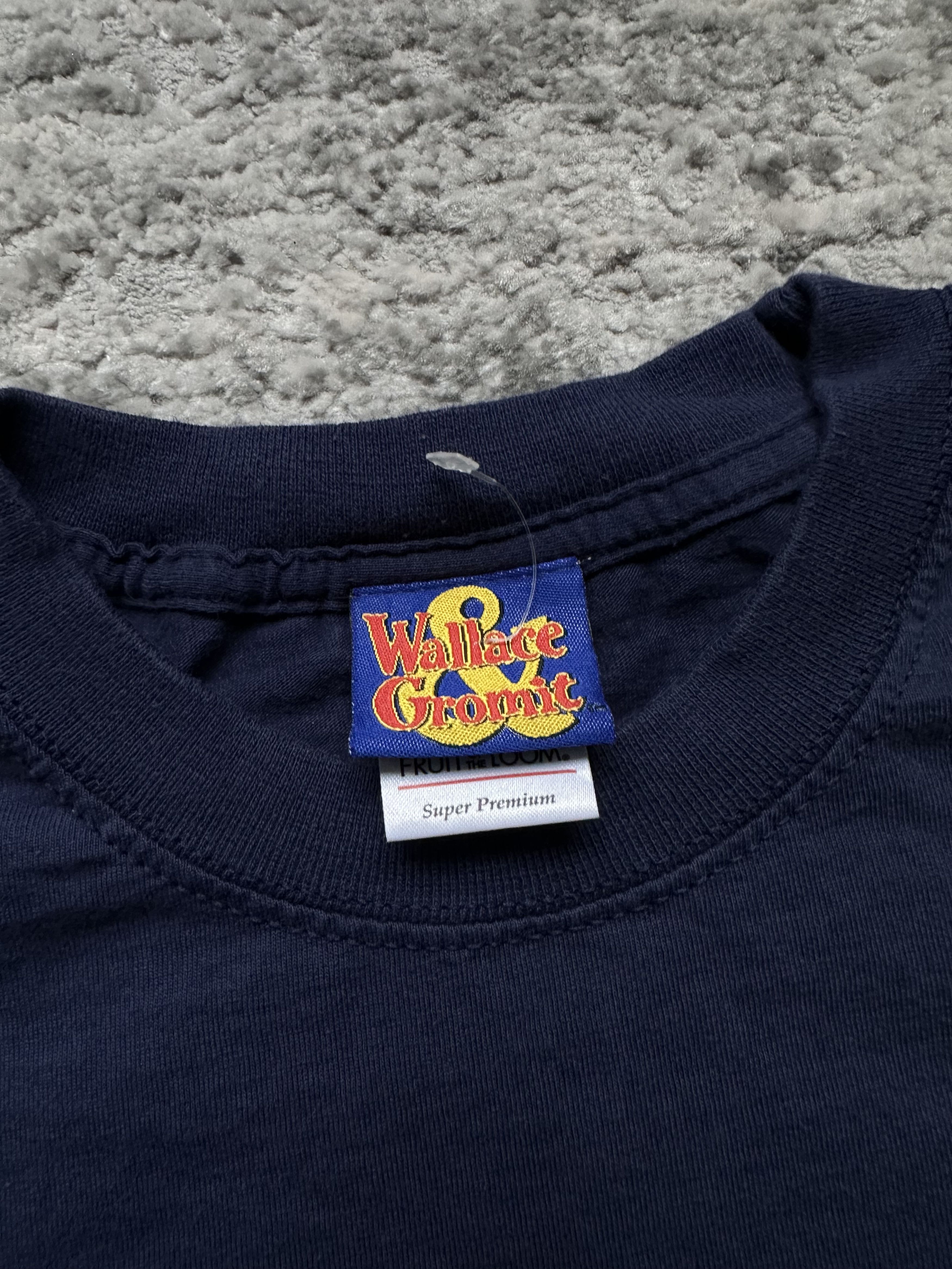 Vintage Wallace Gromit vintage t shirt 2005 Size US S / EU 44-46 / 1 - 3 Thumbnail