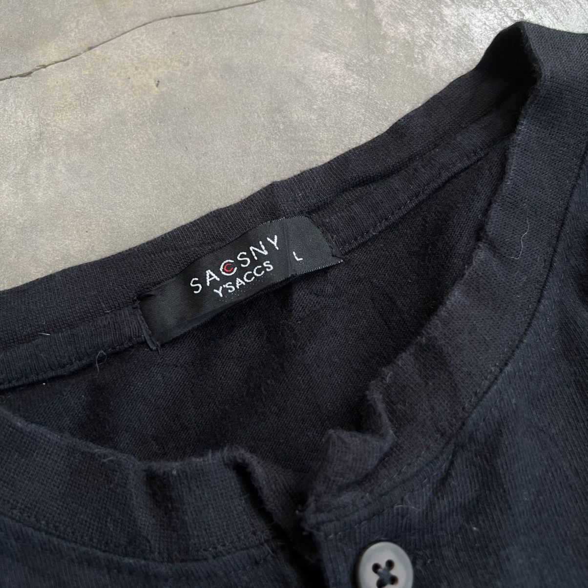 Yohji Yamamoto Sacsny Ysaccs Neckless Half Button Long Sleeve Shirt Size US L / EU 52-54 / 3 - 3 Thumbnail