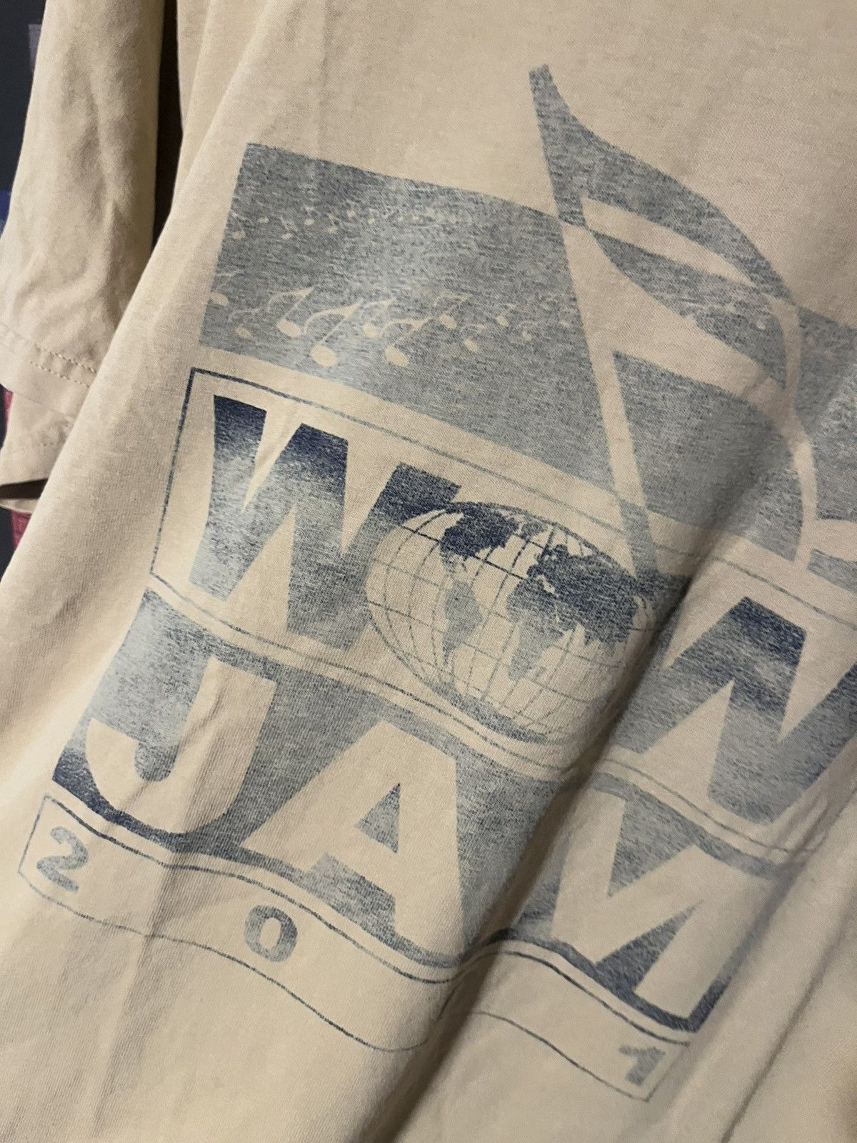 Gildan Vintage y2K 2001WOW Jam Music Tee shirt Size US L / EU 52-54 / 3 - 8 Thumbnail