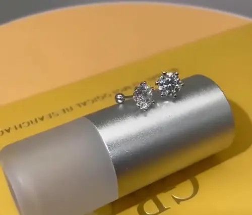 Other 1 Carat Moissanite Screw Stud Earrings Size ONE SIZE - 3 Thumbnail