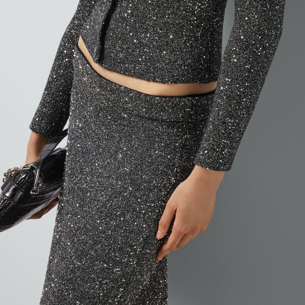 Gucci o1s1wg111025 Viscose Knit Skirt With Sequin Embroidery Size 26" / US 2 / IT 38 - 3 Thumbnail