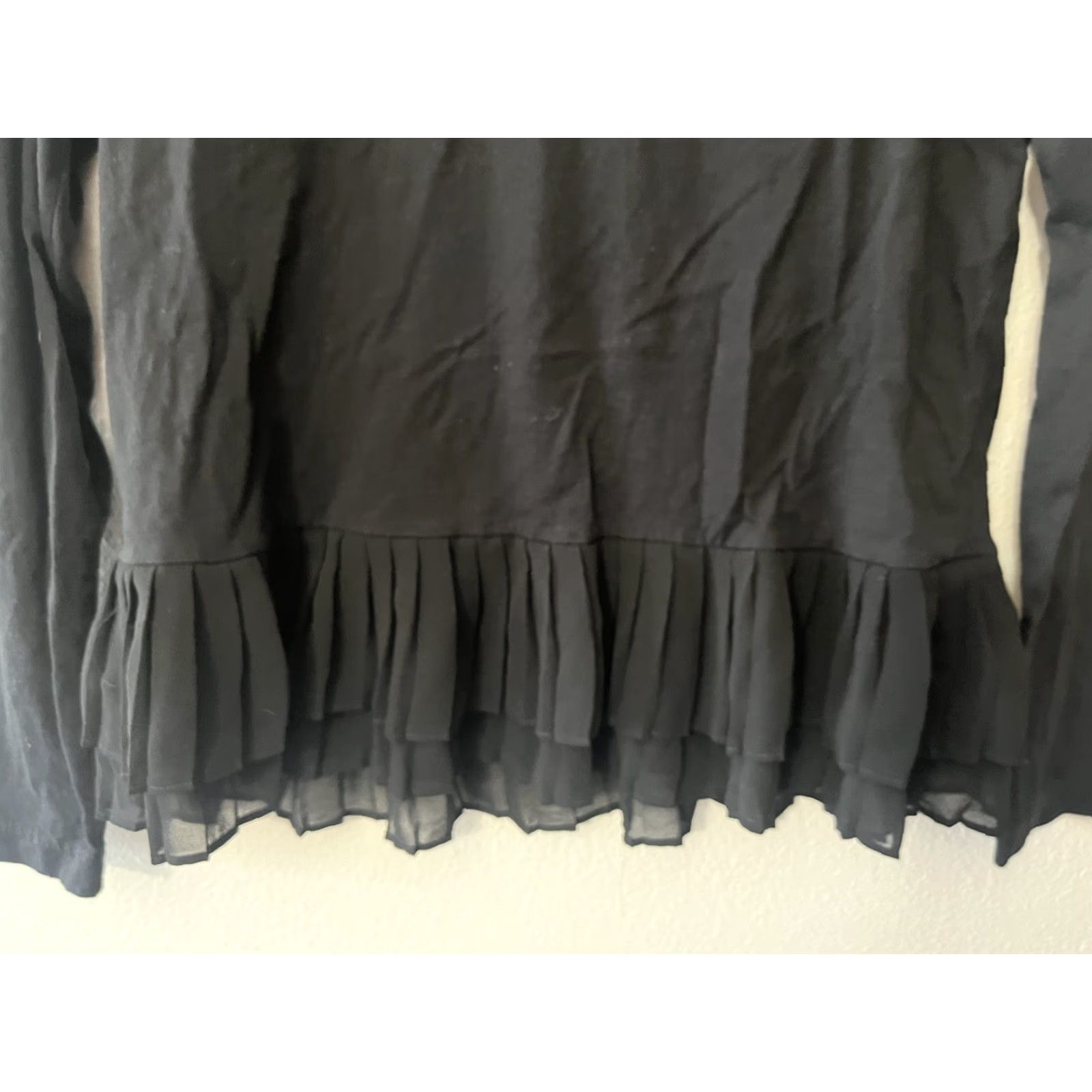 J.Crew J. Crew Blouse Long Sleeve Black Solid Pleated Hem XS Women Regular Size XS Size XS / US 0-2 / IT 36-38 - 3 Thumbnail