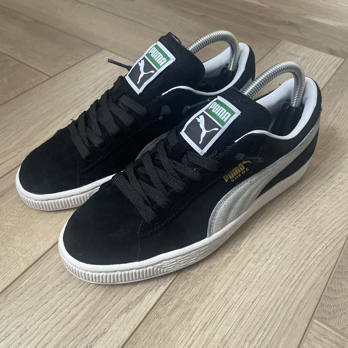 Puma Puma Suede Classic White Black Trainers Size US 7.5 / IT 37.5 - 7 Thumbnail