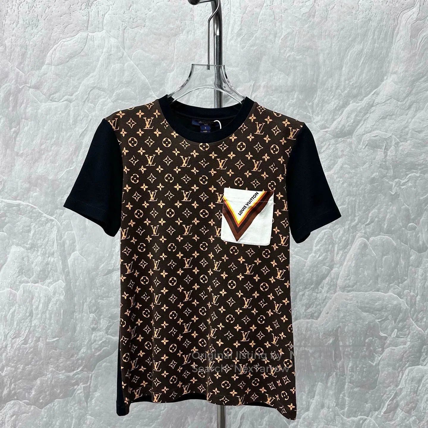 Louis Vuitton louis vuitton logo print short sleeve t. Size US S / EU 44-46 / 1 - 1 Thumbnail