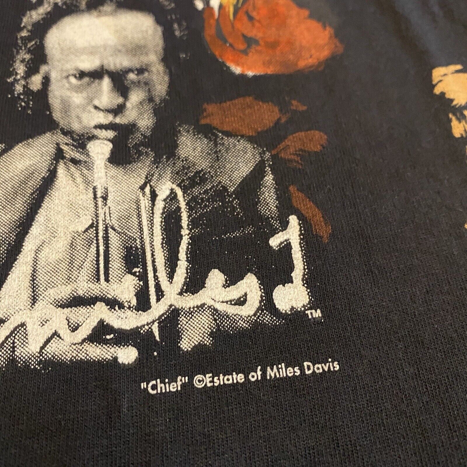 Vintage Vintage Chief By Miles Davis Jazz Legend T-Shirt Size Large Size US L / EU 52-54 / 3 - 5 Thumbnail