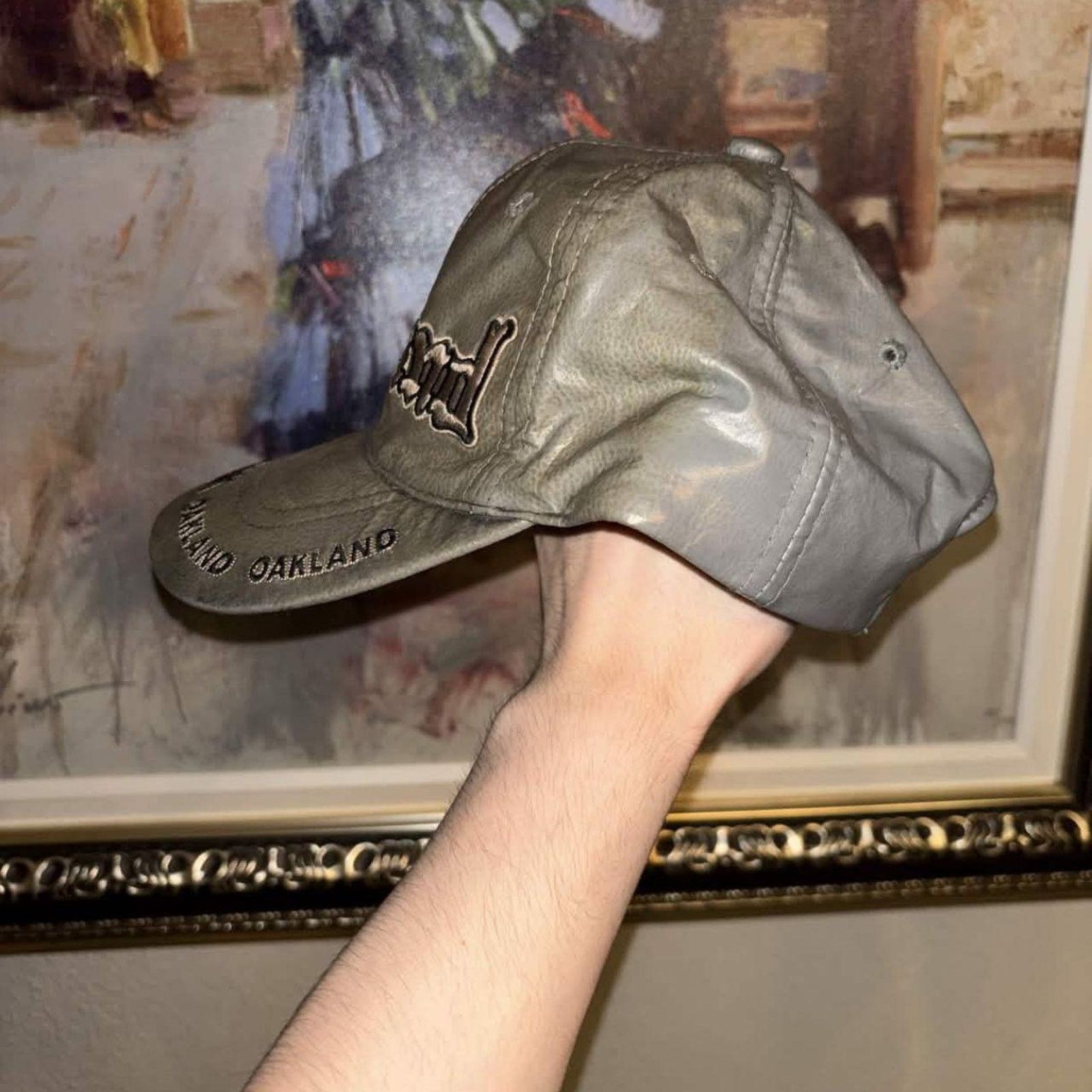 Vintage Vintage 90s Oakland Faux Leather Souvenir Hat Size ONE SIZE - 3 Thumbnail