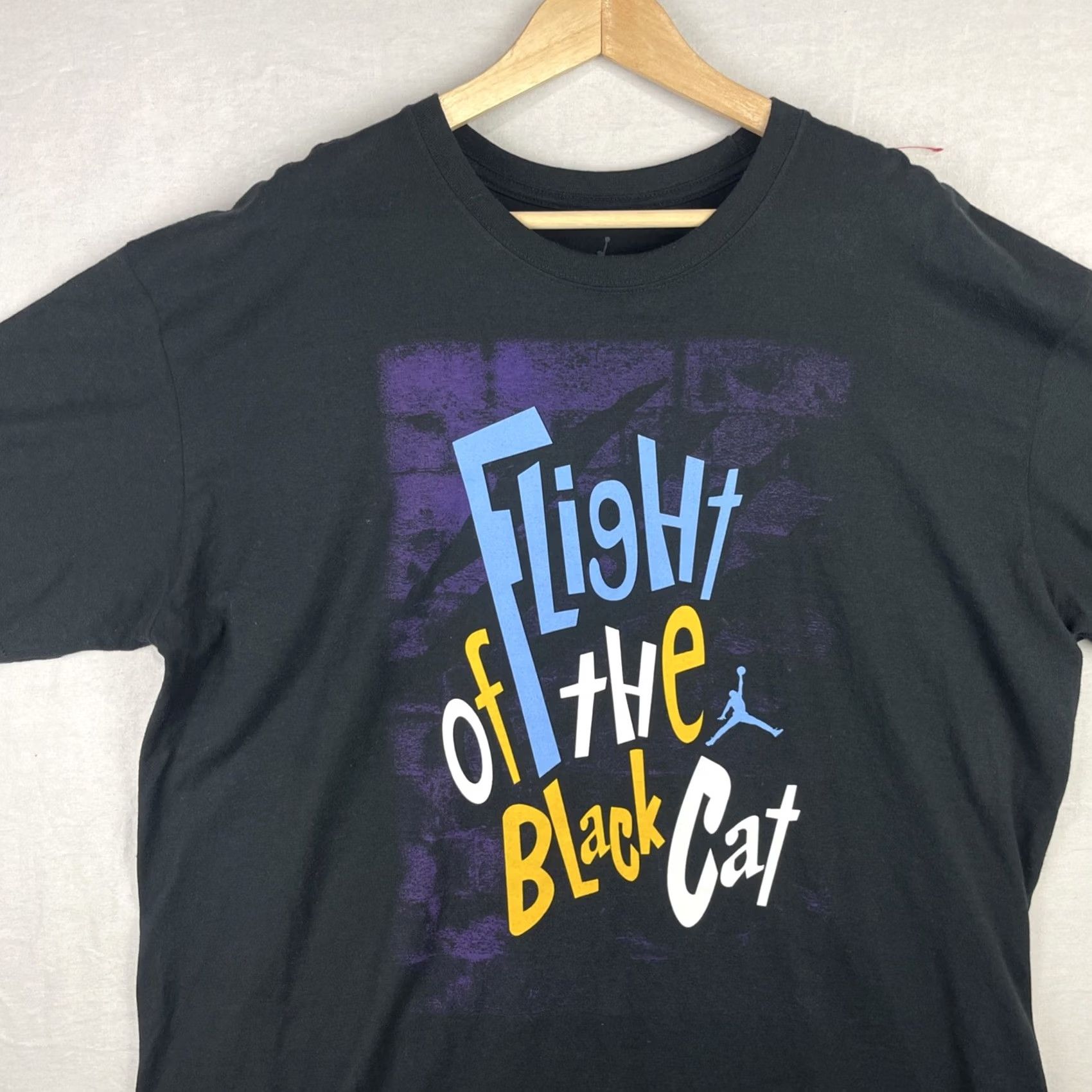 Jordan Brand Air Jordan Shirt Mens 2XL Tall Black Flight of the Black Cat Oversized Tee Size US XXL / EU 58 / 5 - 2 Thumbnail