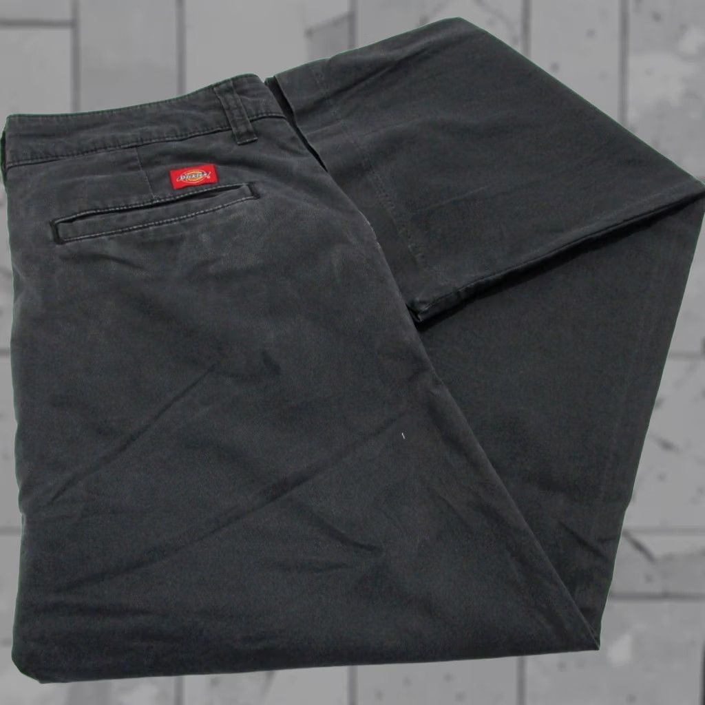 Dickies Dickies Stretch Women’s Work Pants Relaxed straight W30 / L31 UK12 SKU Y04090 Size 34" / US 12 / IT 48 - 1 Thumbnail