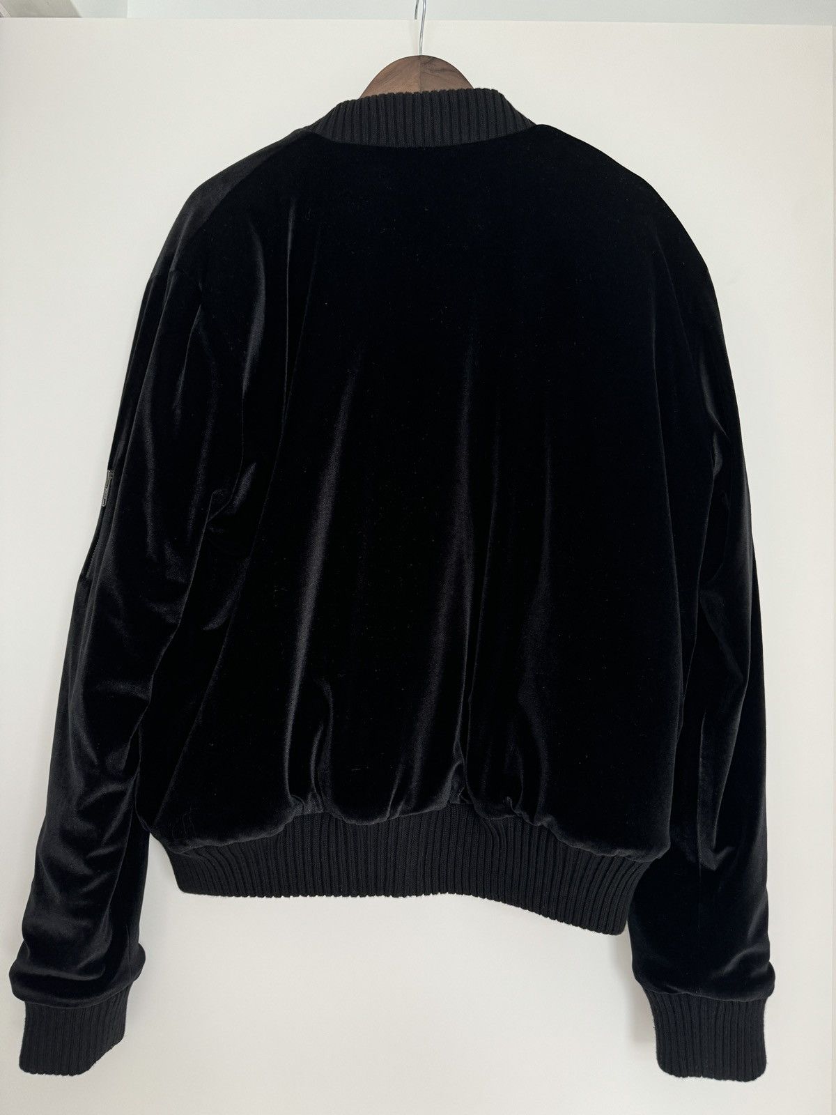 Other Lulu Black Velvet Bomber Size L Size US L / EU 52-54 / 3 - 3 Thumbnail