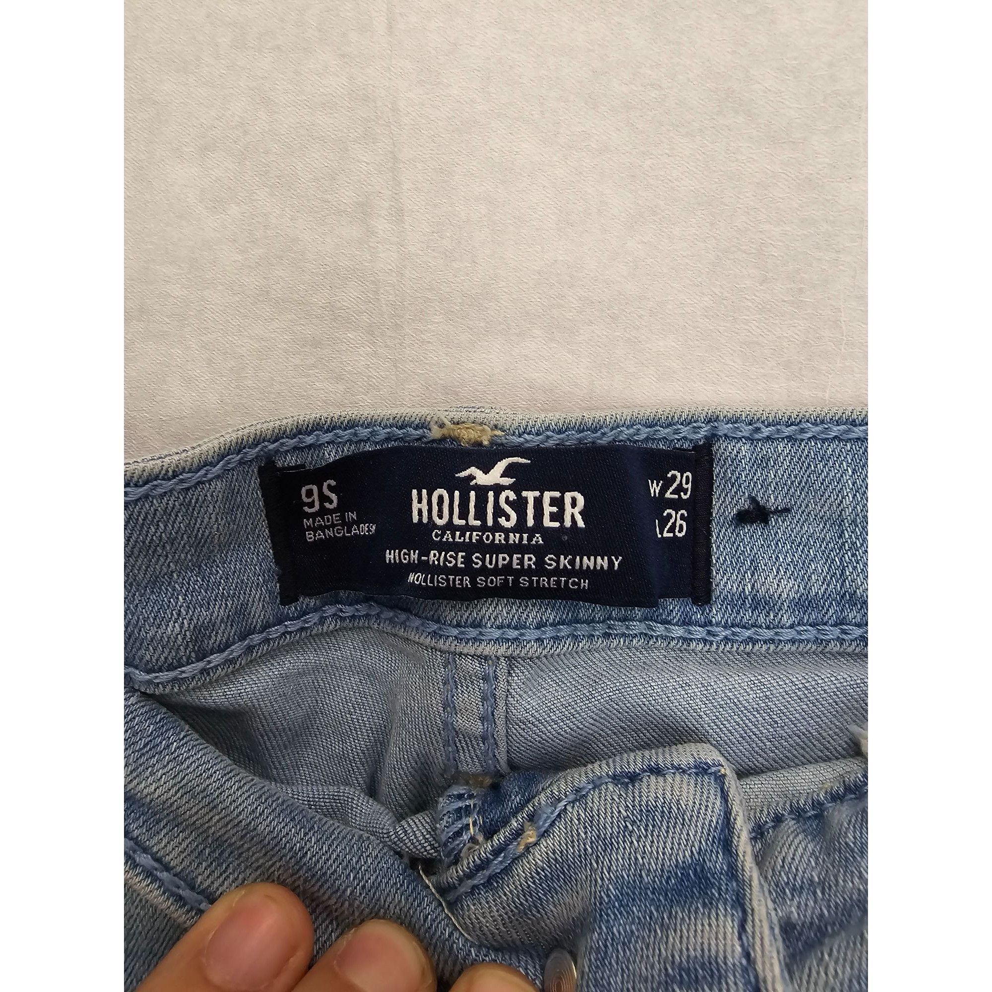 Hollister Hollister Distressed High-Rise Super Skinny Jeans Size 9 Lig Size 29" - 2 Thumbnail