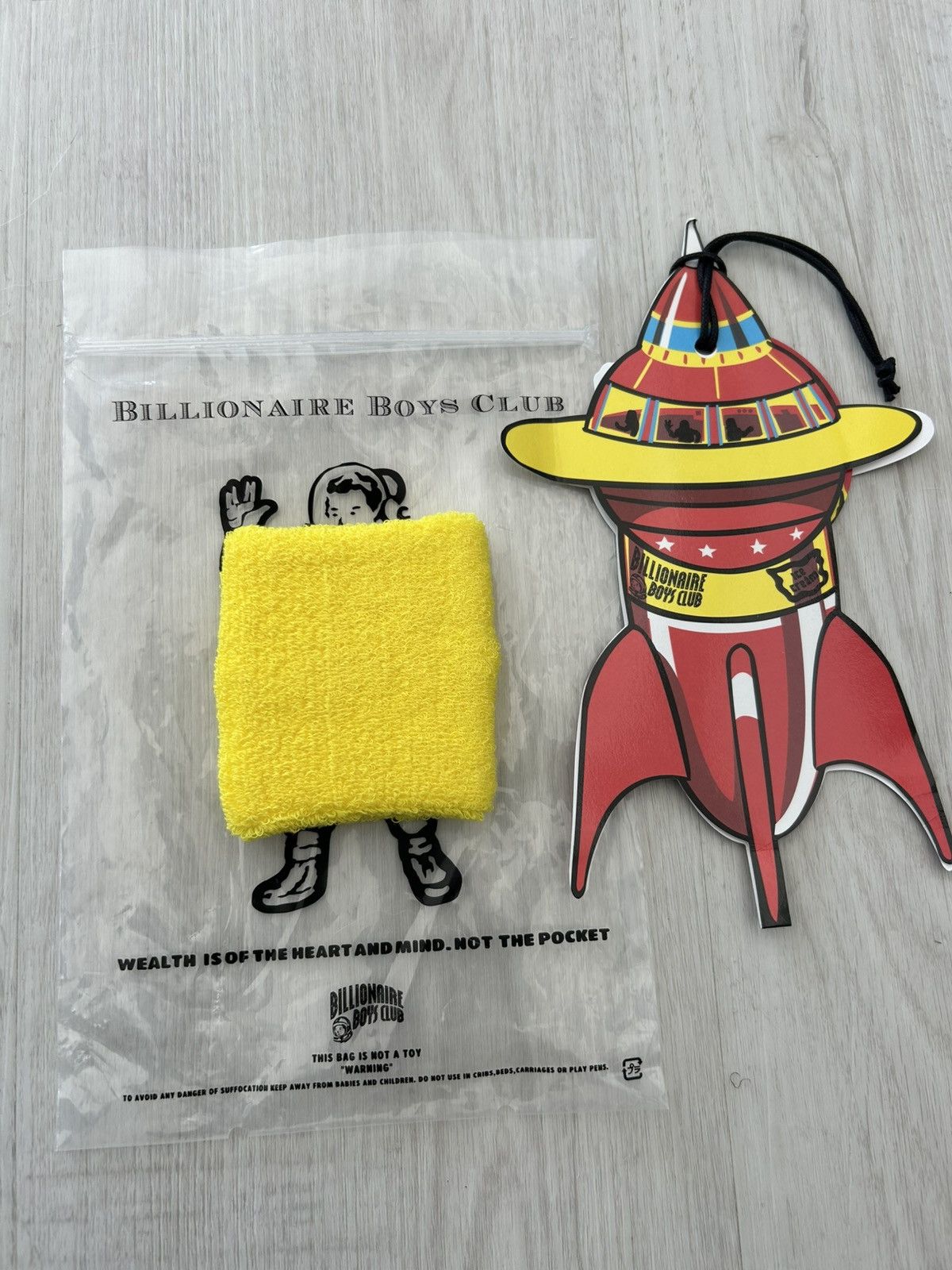 Icecream VERY RARE OG 2006 BBC/ICE CREAM YELLOW RUNNING DOG WRISTBAND Size ONE SIZE - 2 Thumbnail