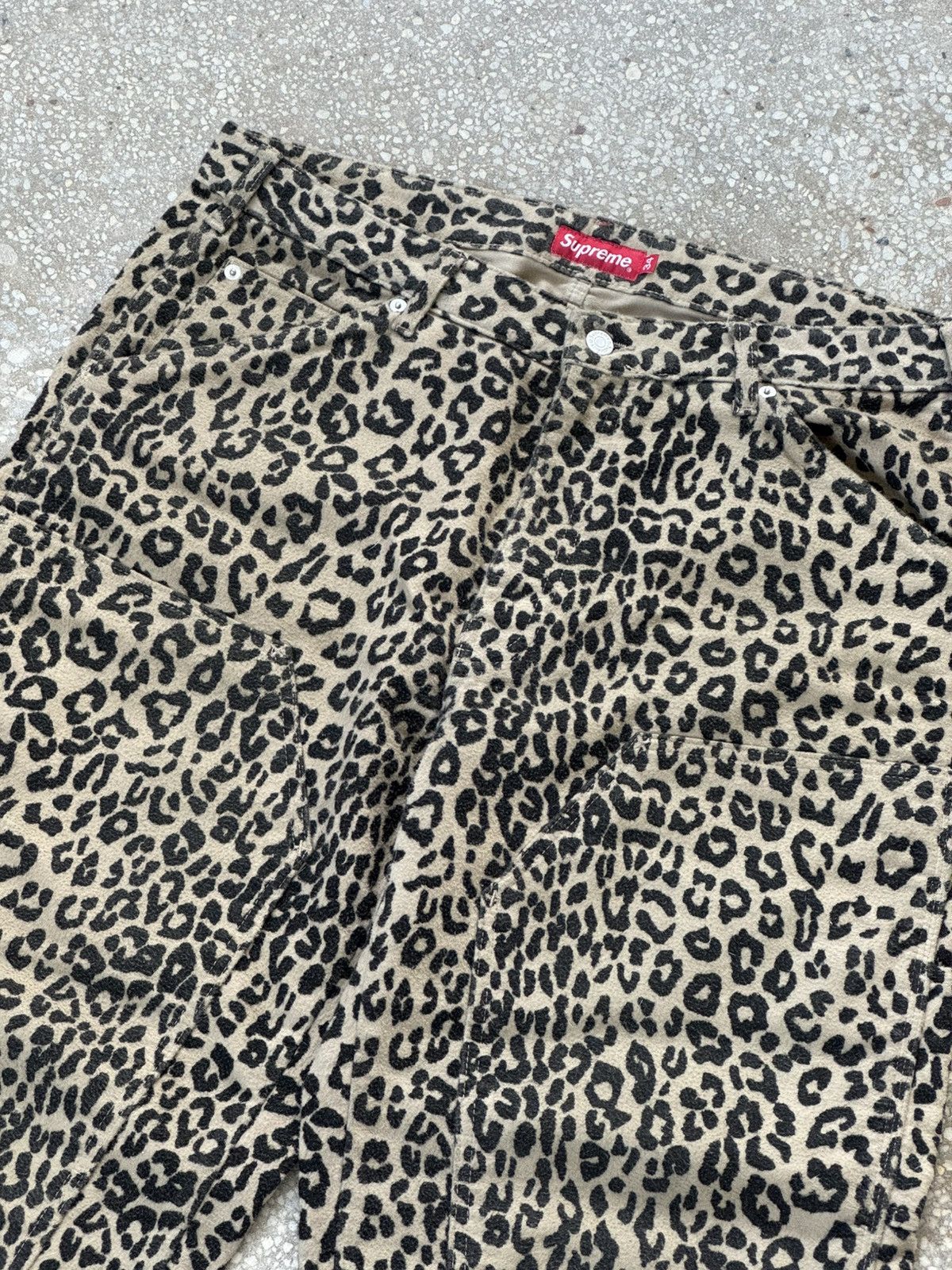 Supreme FW22 KINDERMANN GMBH COTTON MOLESKIN DOUBLE KNEE LEOPARD Size US 34 / EU 50 - 12 Thumbnail