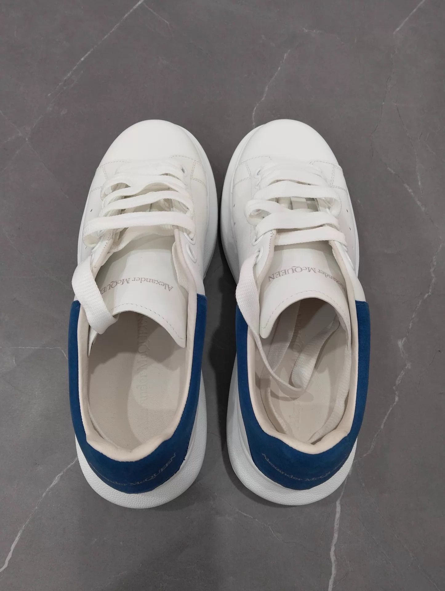 Alexander McQueen Alexander McQueen Blue Tail Platform Shoe 39.5 Size US 9 / IT 39 - 7 Thumbnail