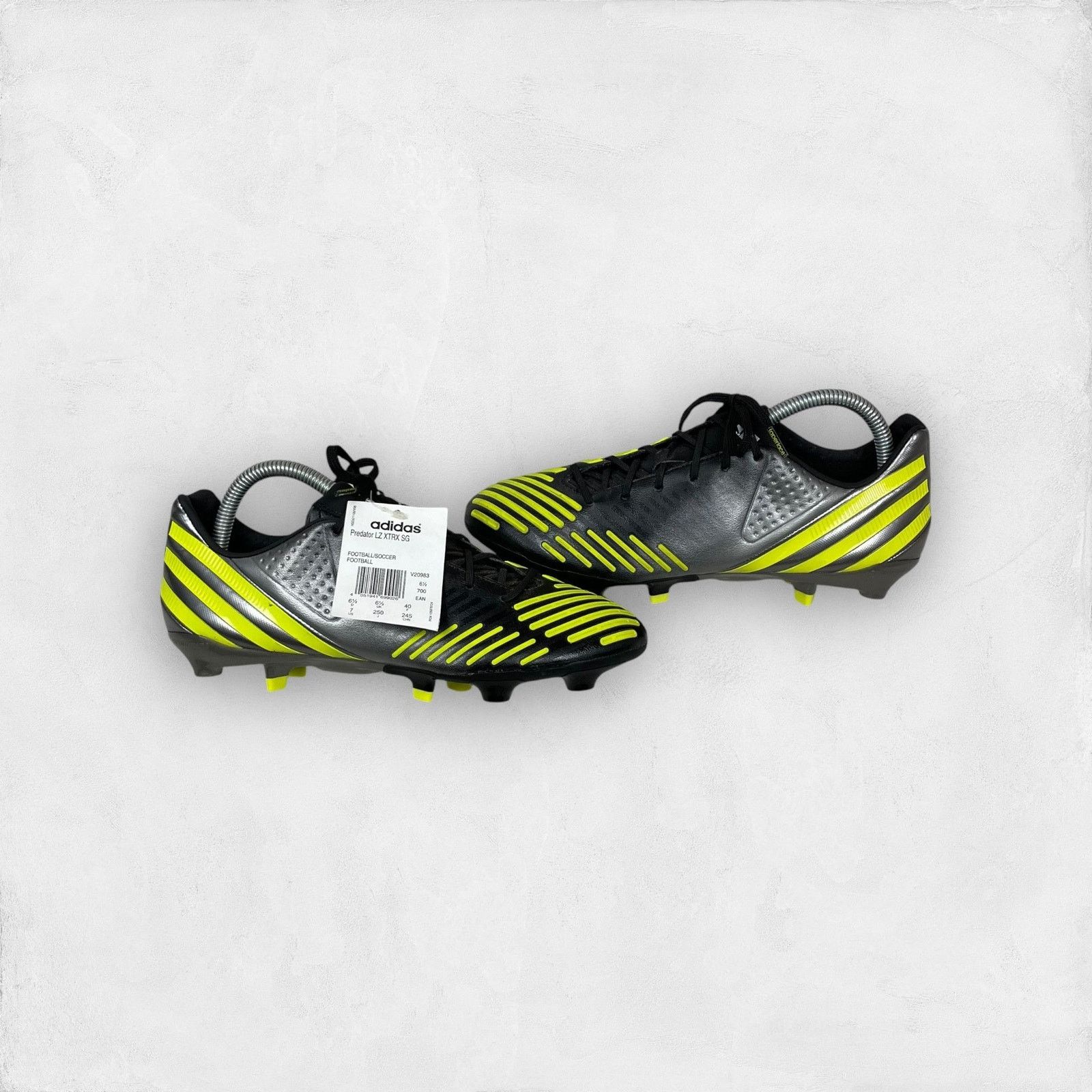 Adidas Adidas Predator LZ XTRX SG V20983 Men's Football Cleats 7 Size US 7 / EU 40 - 1 Thumbnail