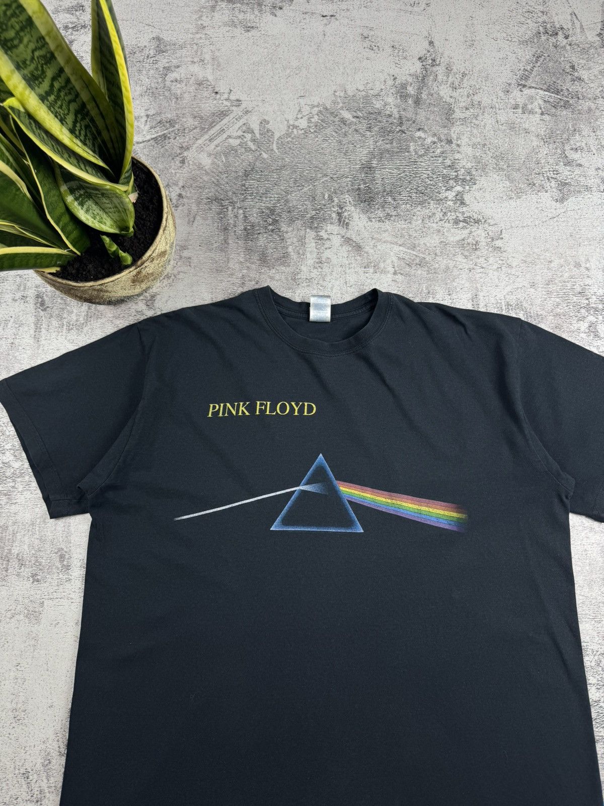 Pink Floyd Pink Floyd Vintage Dark Side Of The Moon Rock Tour Rap Merch Band Tee T Shirt Size US XL / EU 56 / 4 - 4 Thumbnail